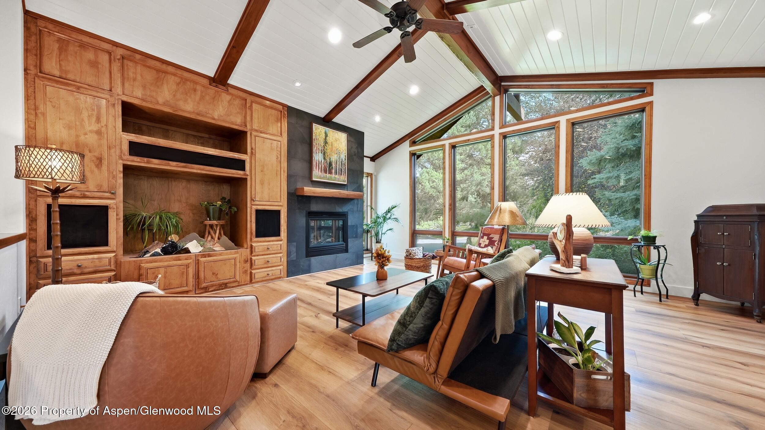 4132 Crystal Bridge Drive Property Photo 13