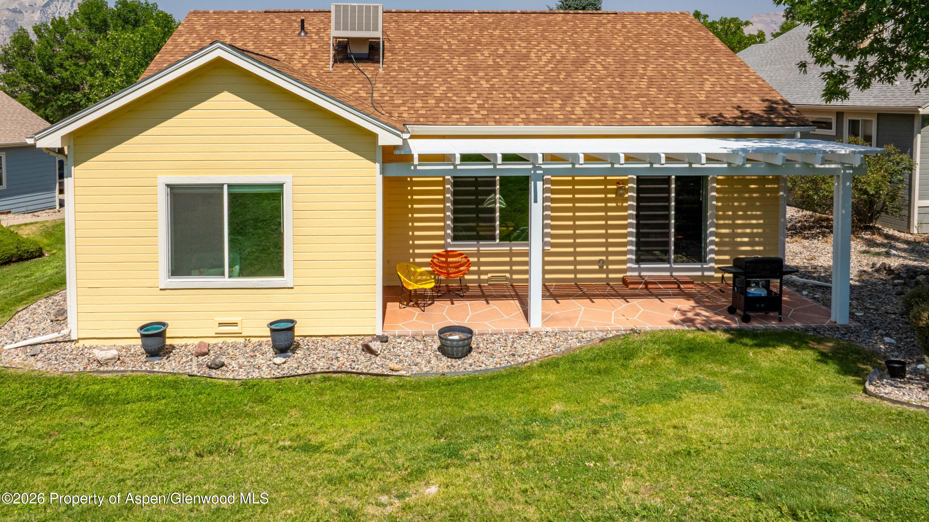 170 Limberpine Circle Property Photo 4
