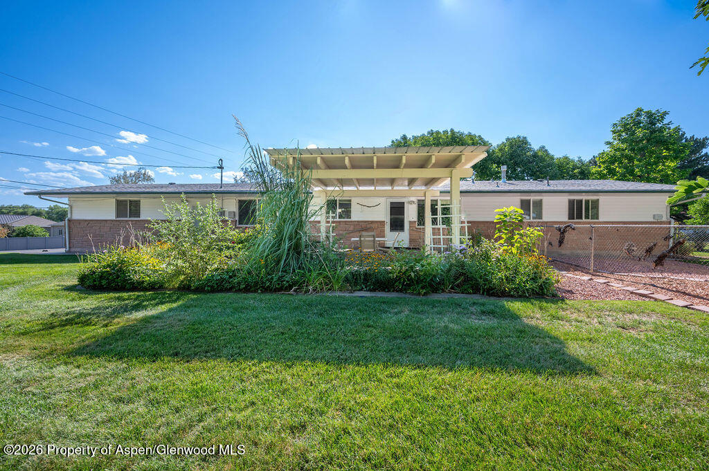 702 Galaxy Drive Property Photo 6