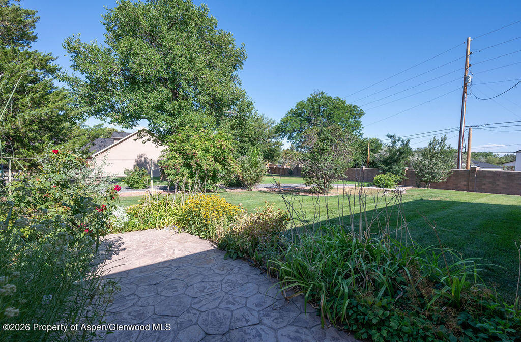 702 Galaxy Drive Property Photo 10
