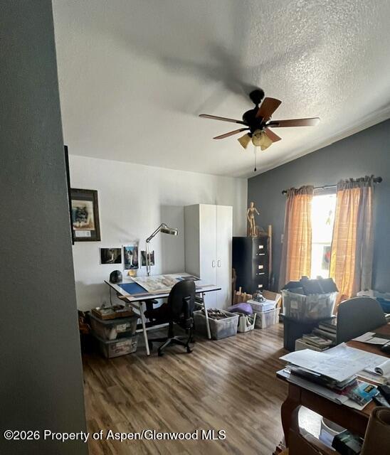 200 W 20th Street C-9 Property Photo 22