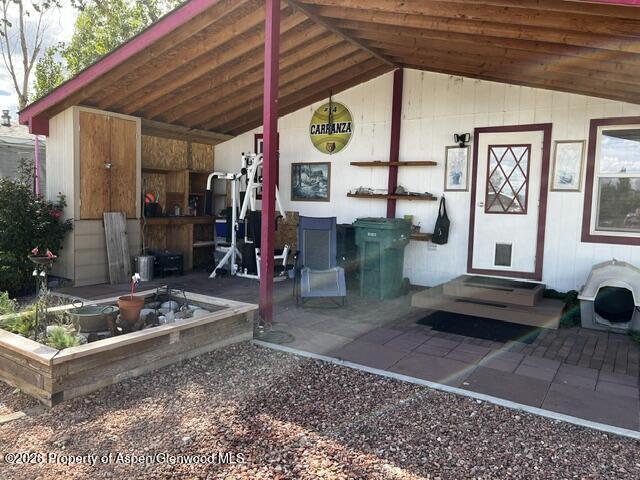200 W 20th Street C-9 Property Photo 25