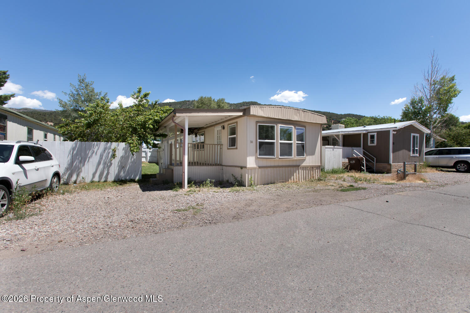 1900 Willits Lane 30 Property Photo 14