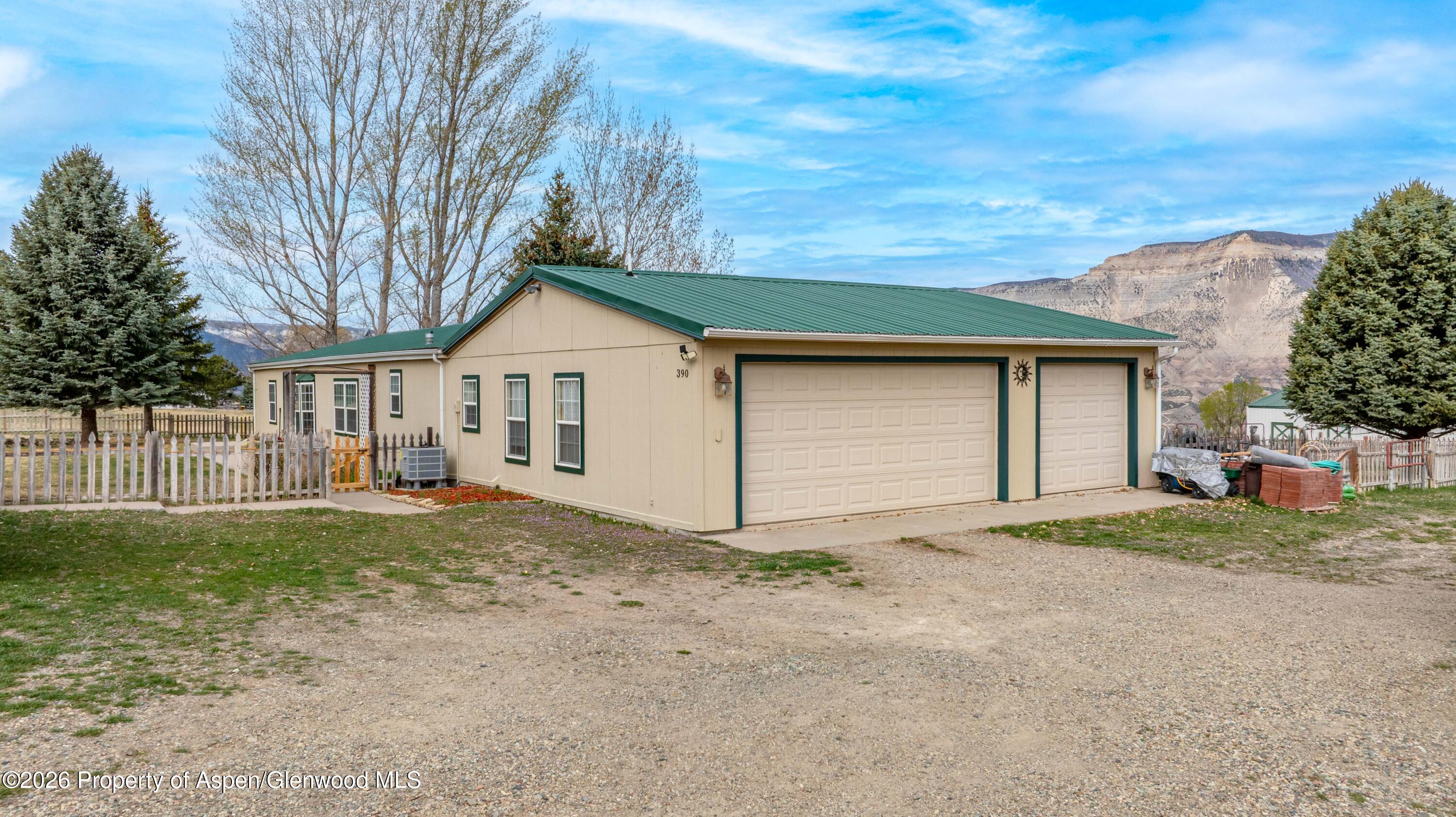 390 County Road 337 Property Photo 4