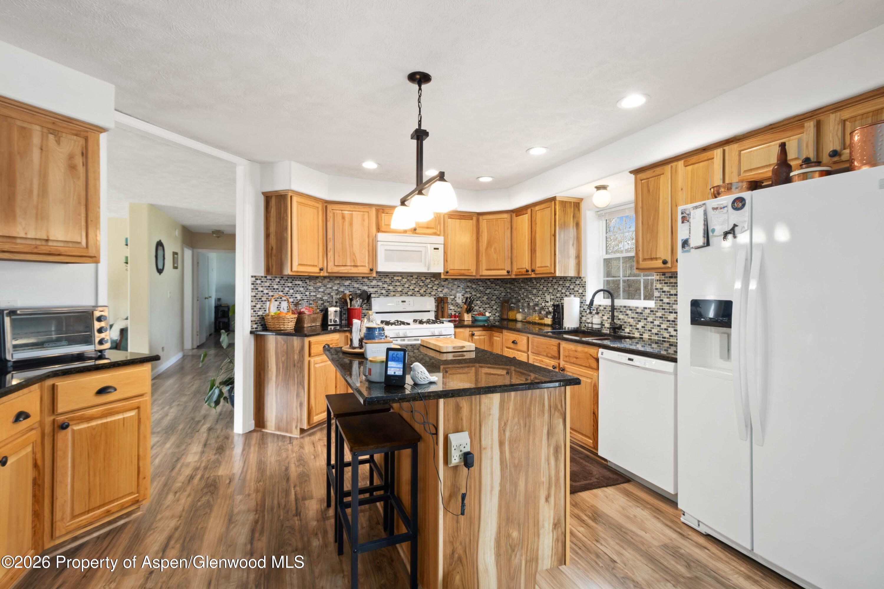 390 County Road 337 Property Photo 24