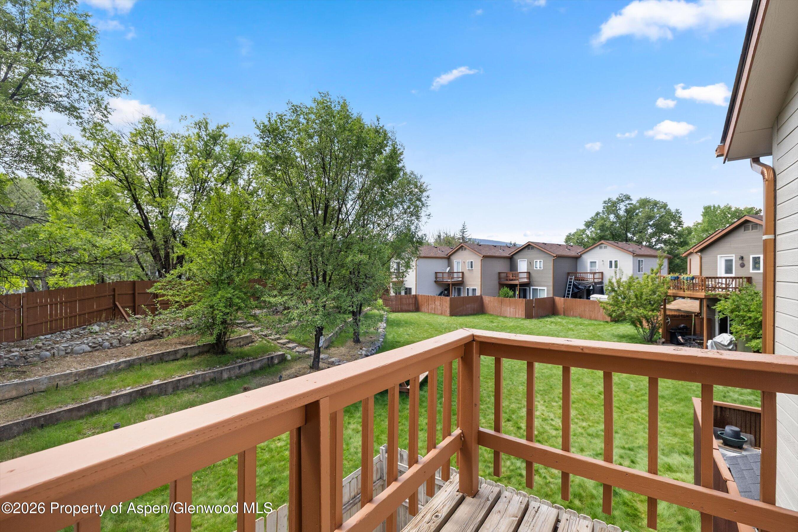 372 S 8th Street Property Photo 11