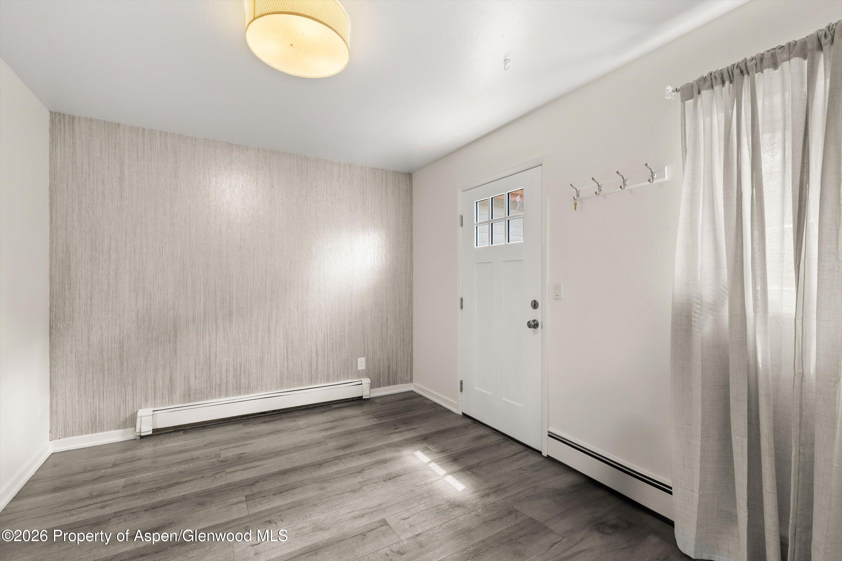 372 S 8th Street Property Photo 13
