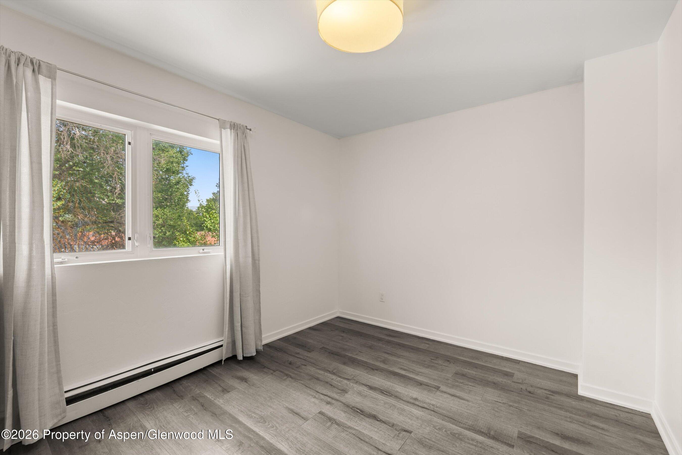 372 S 8th Street Property Photo 15