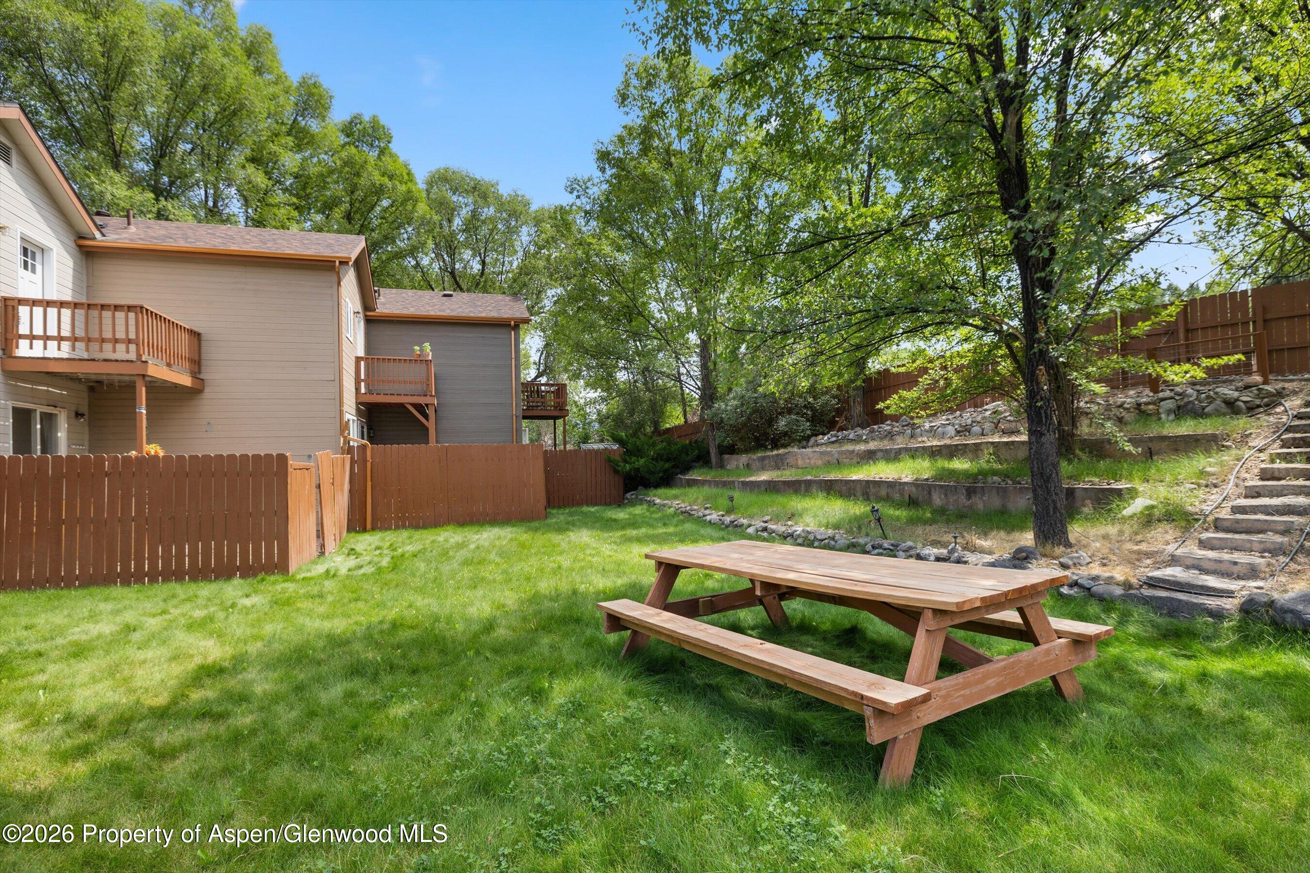 372 S 8th Street Property Photo 25