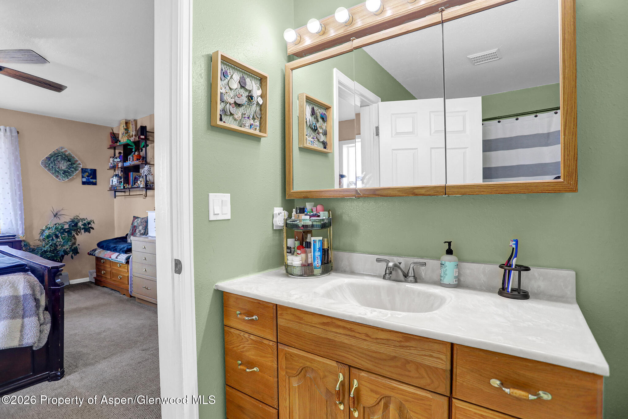 1470 Walter Way Property Photo 13