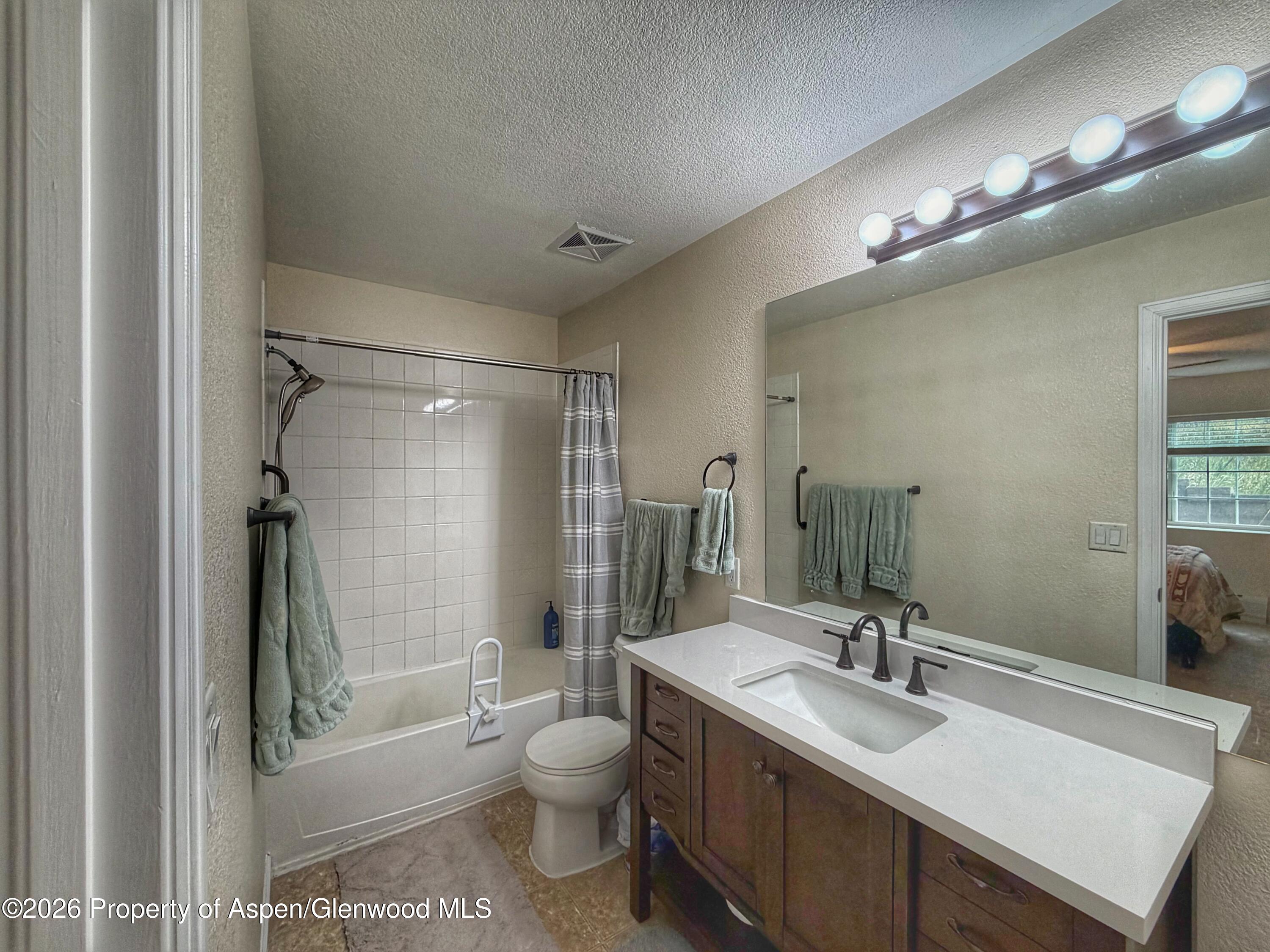 367 River View Drive 1701 Property Photo 17