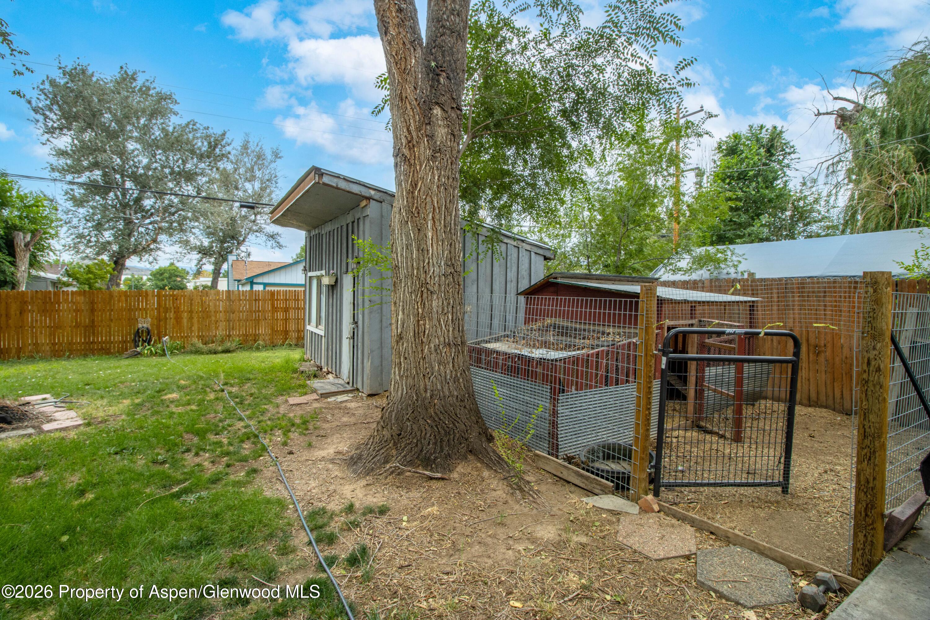 241 N 4th Street Property Photo 16