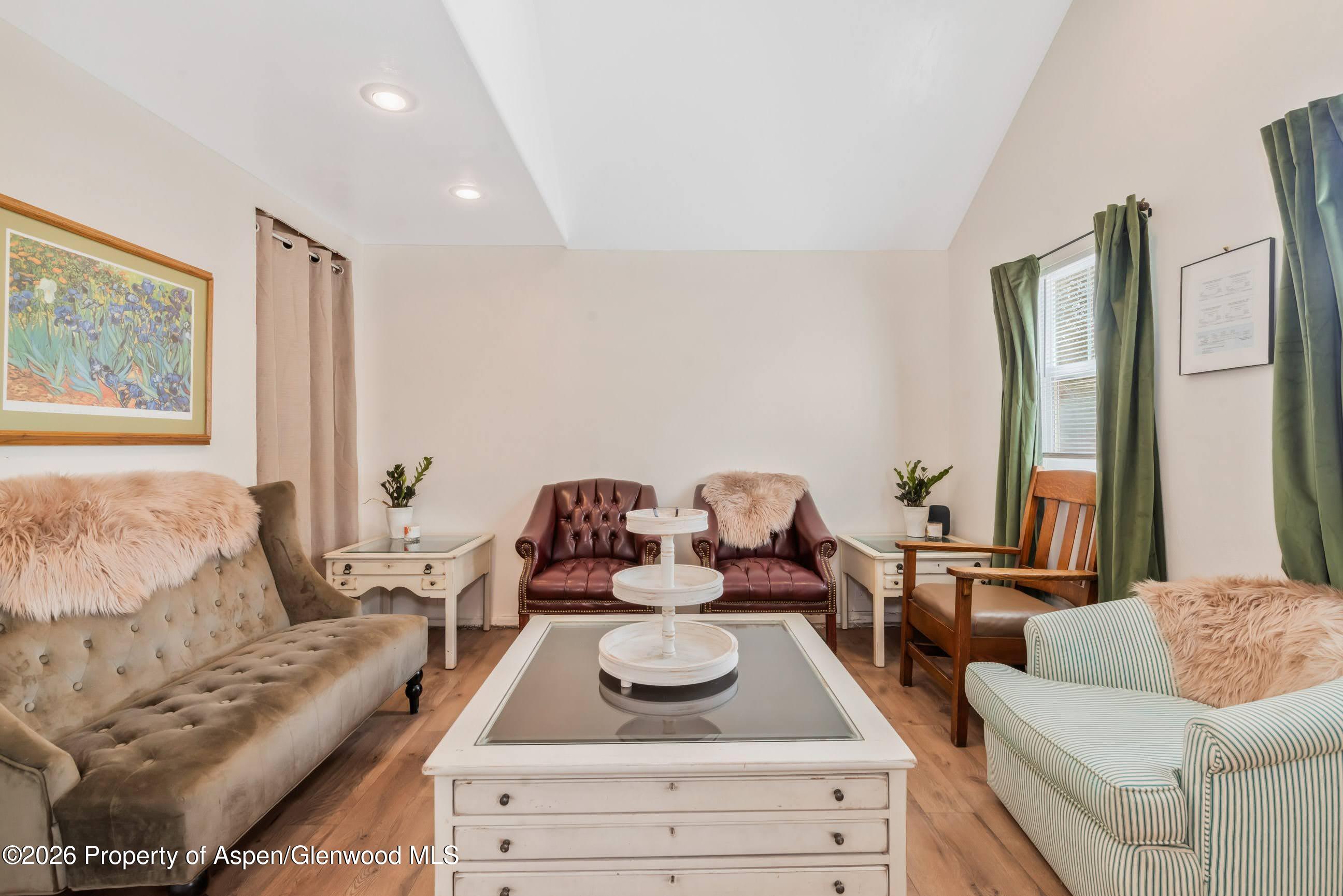 671 Tucker Street Property Photo 12