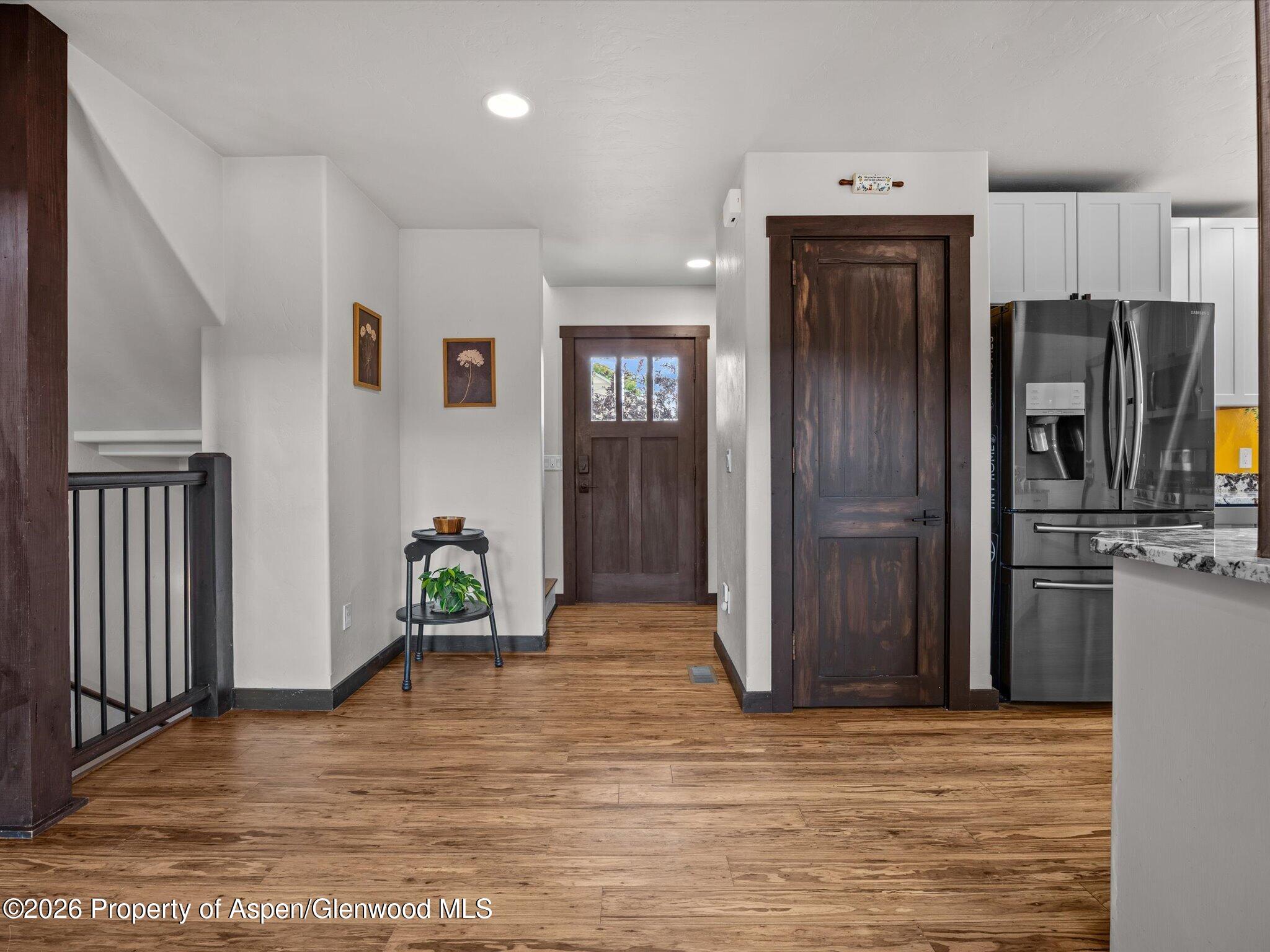980 E 19th Street Property Photo 5