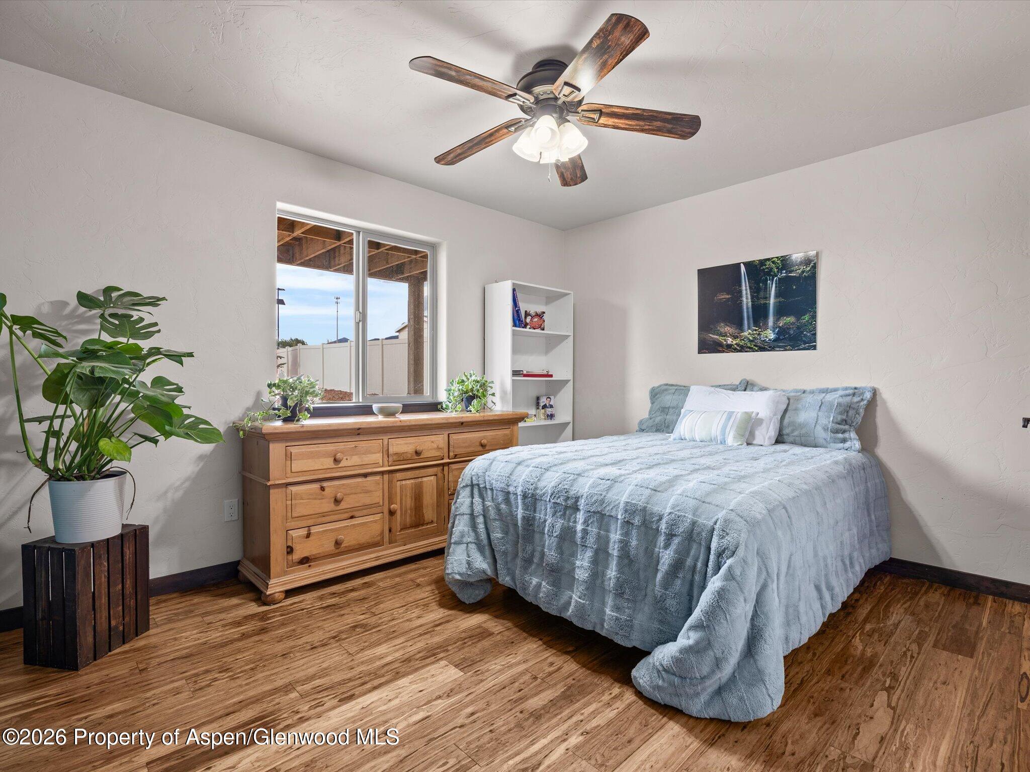 980 E 19th Street Property Photo 14