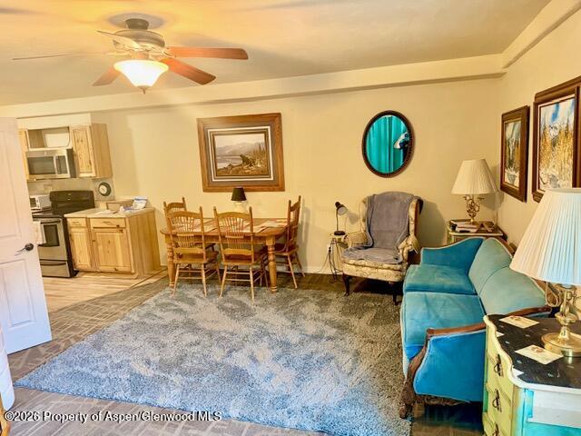 1293 Bedrock Circle Property Photo 27