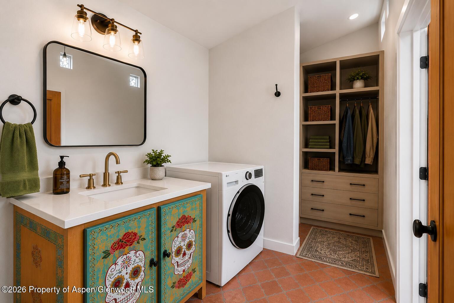 175 Midland Avenue 6 Property Photo 15