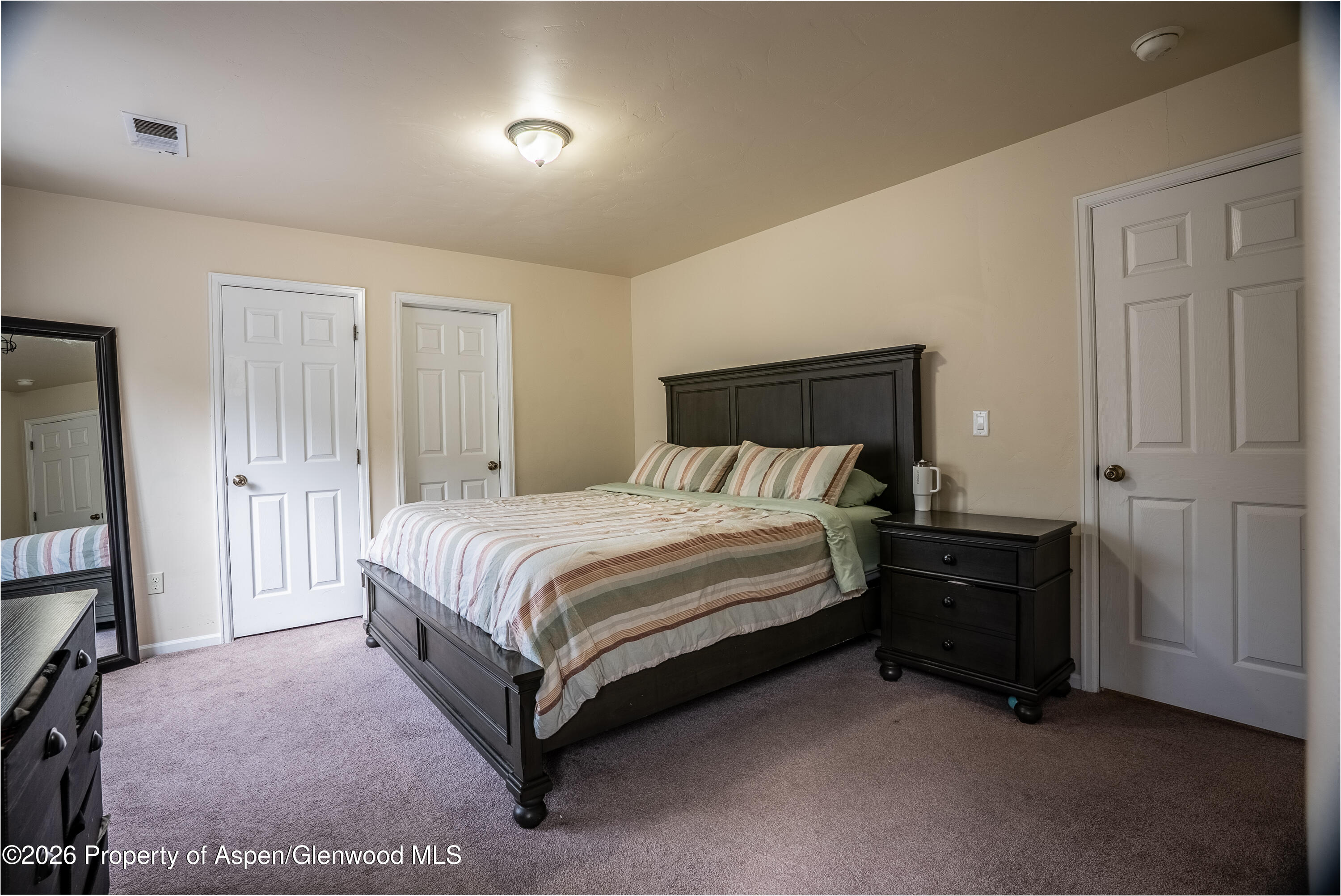 2443 Pine Lane Property Photo 6