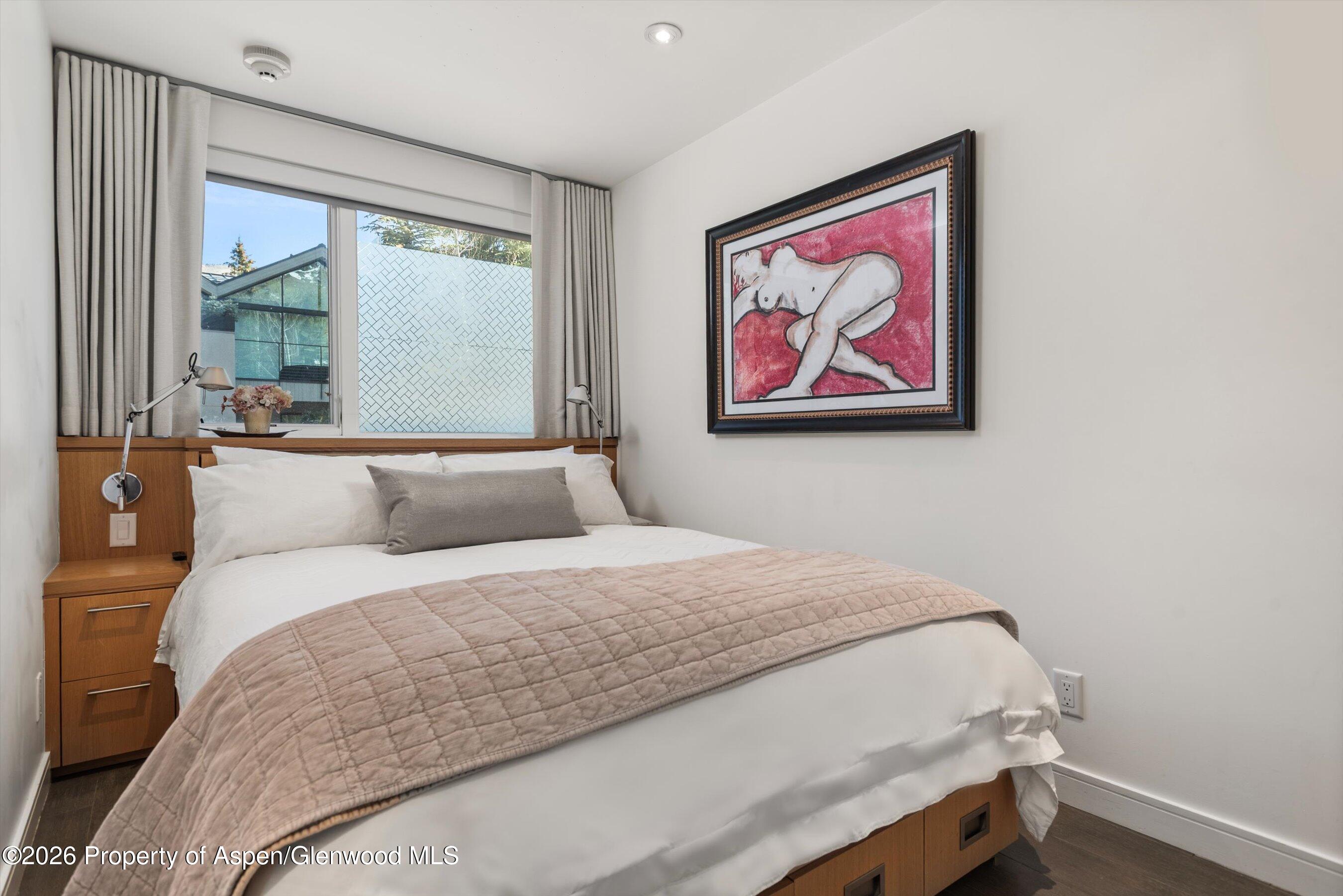 100 E Cooper Avenue 5 Property Photo 8
