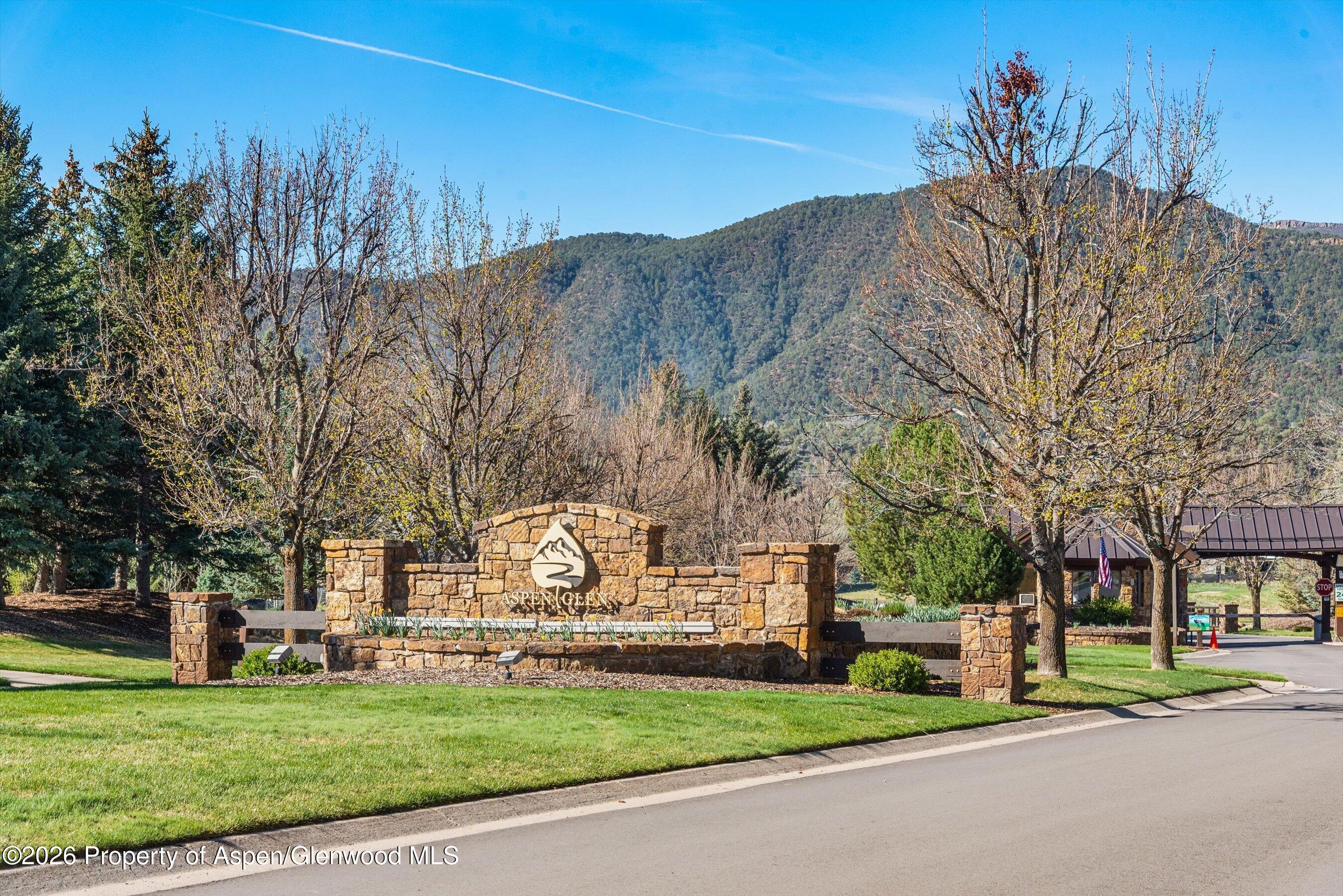 200 Saddleback Road Property Photo 8