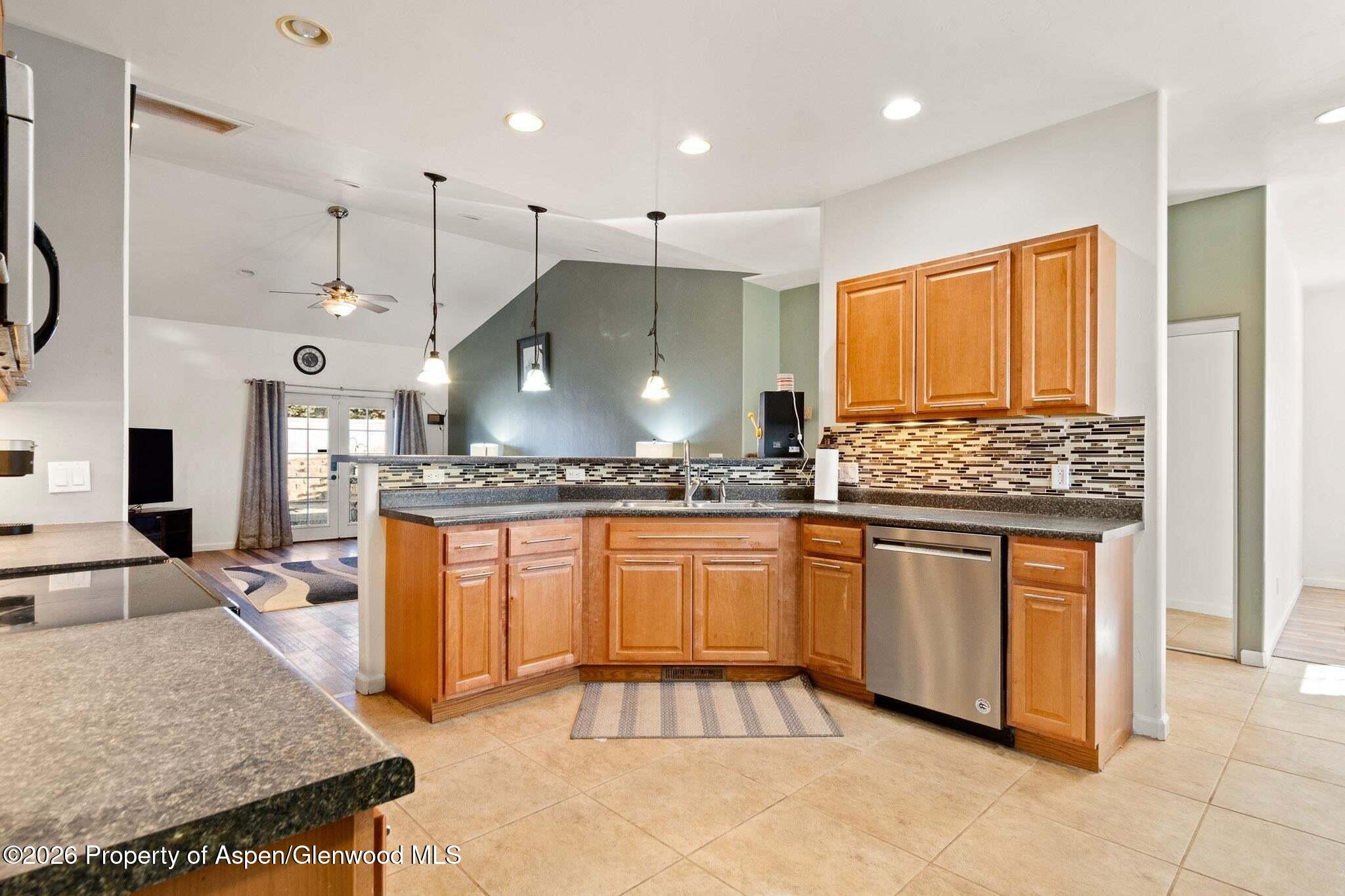 42 Eagle Court Property Photo 5