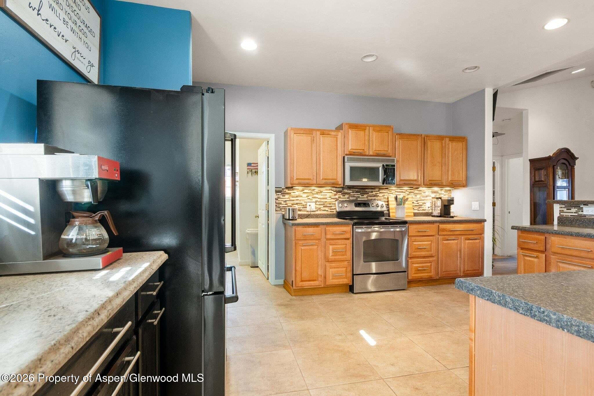42 Eagle Court Property Photo 6