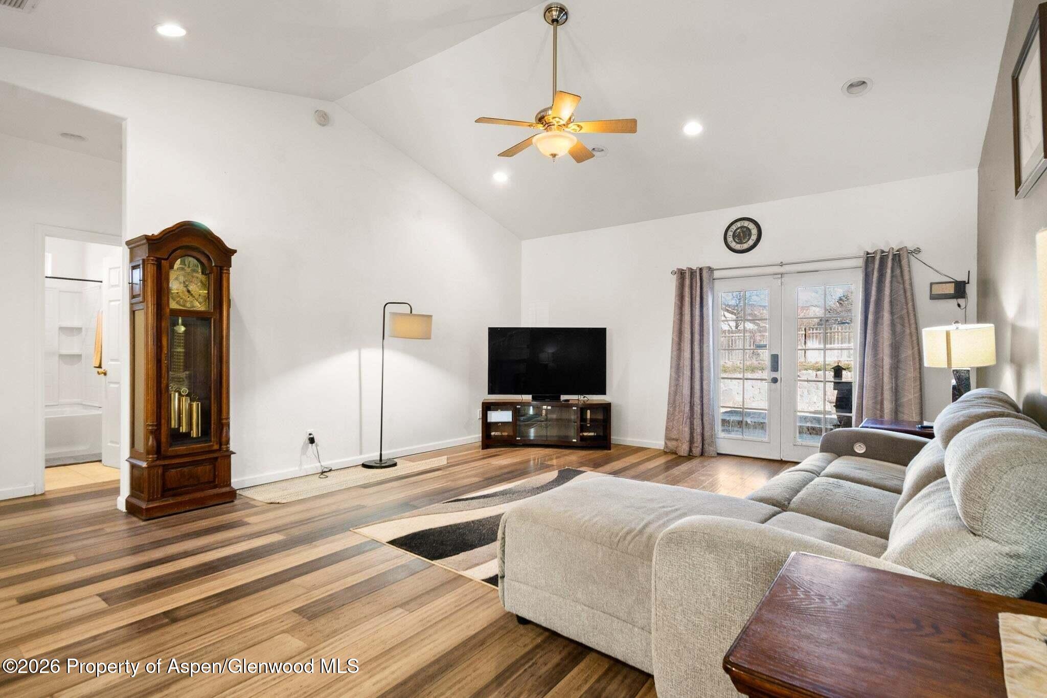 42 Eagle Court Property Photo 8
