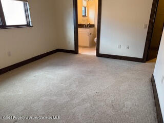 933 Main Street Property Photo 7