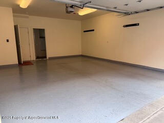 933 Main Street Property Photo 8
