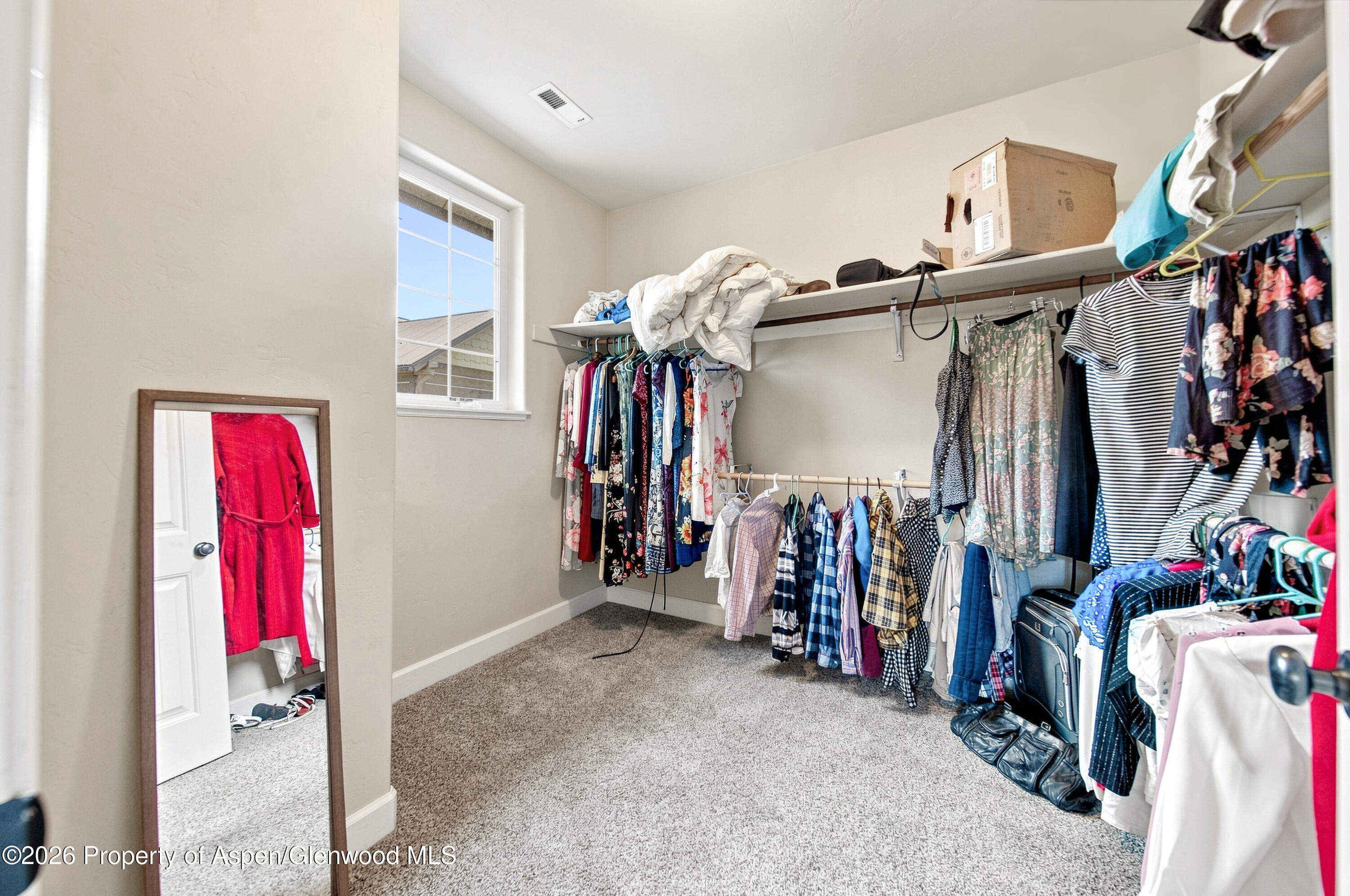 200 Whitehorse Drive Property Photo 20