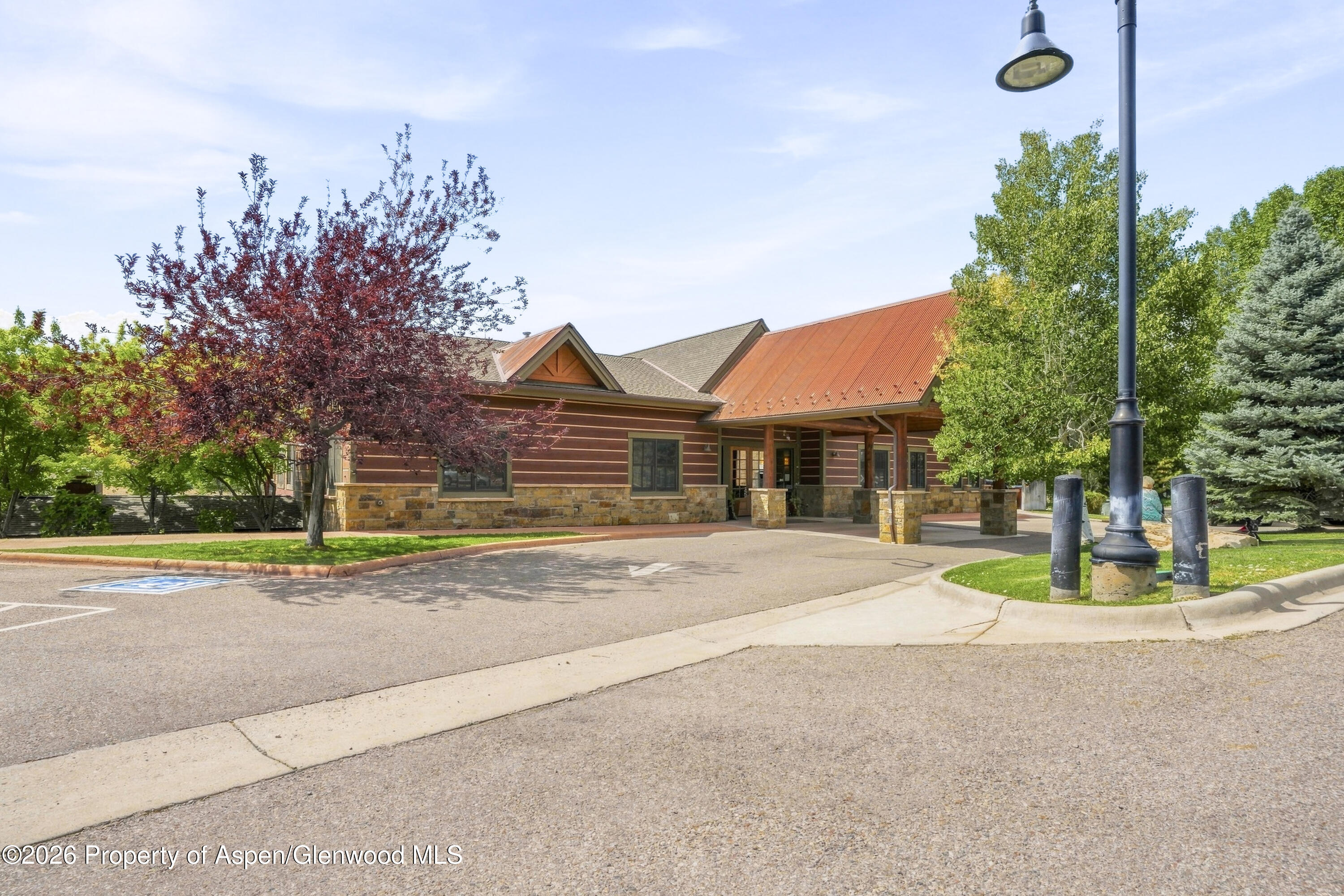 200 Whitehorse Drive Property Photo 34