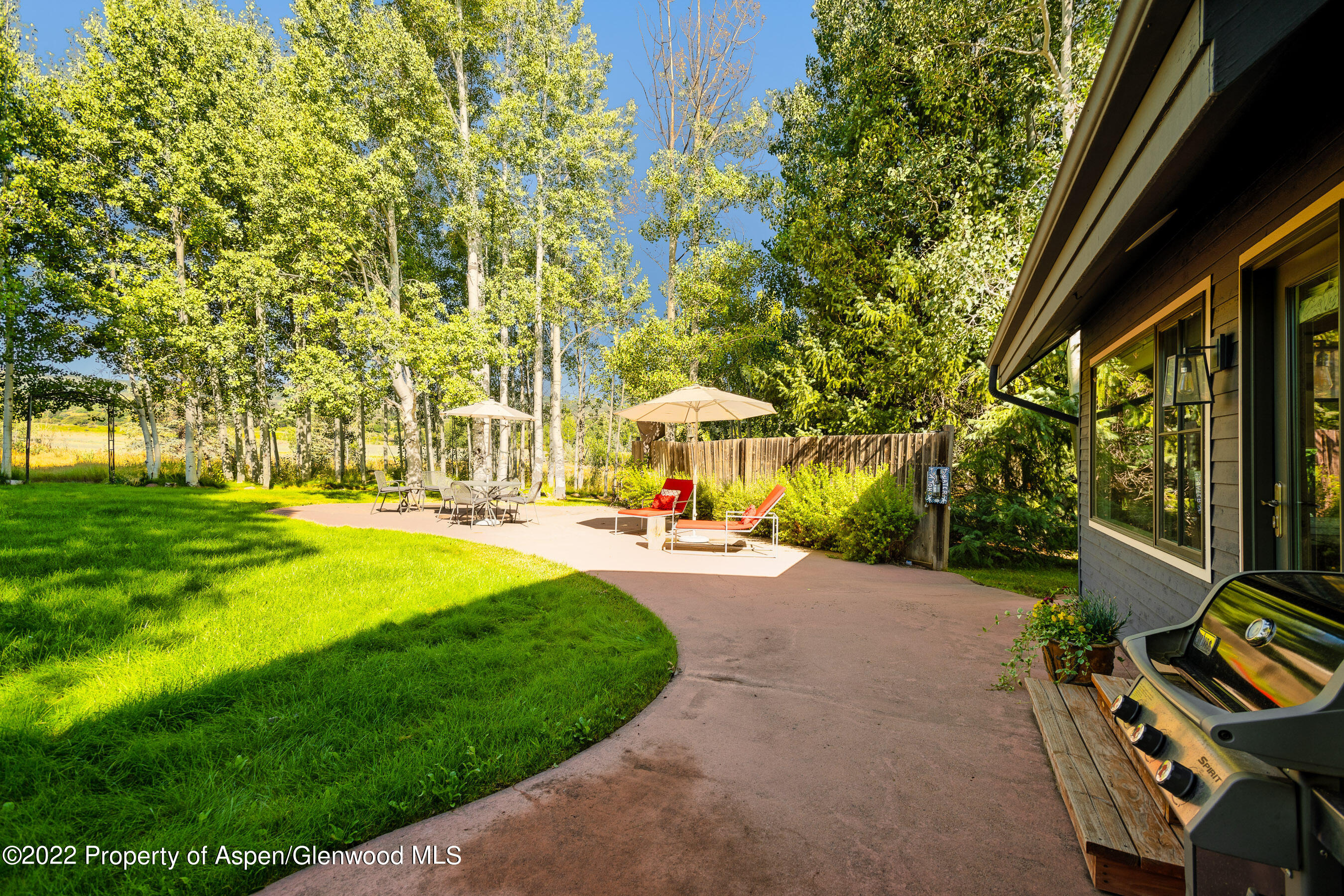 108 Katydid Lane Property Photo 27