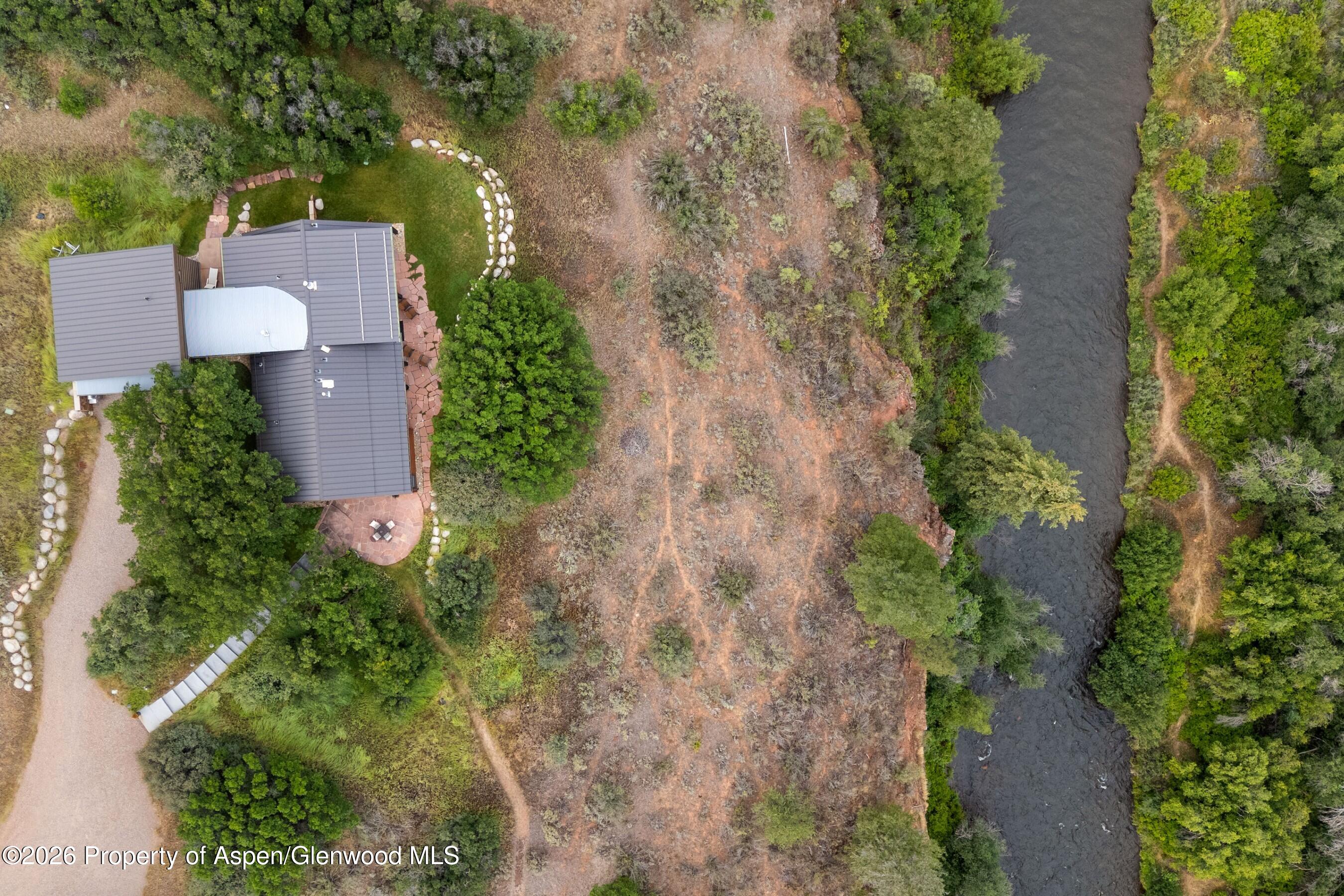 339 Big Hat Road Property Photo 3
