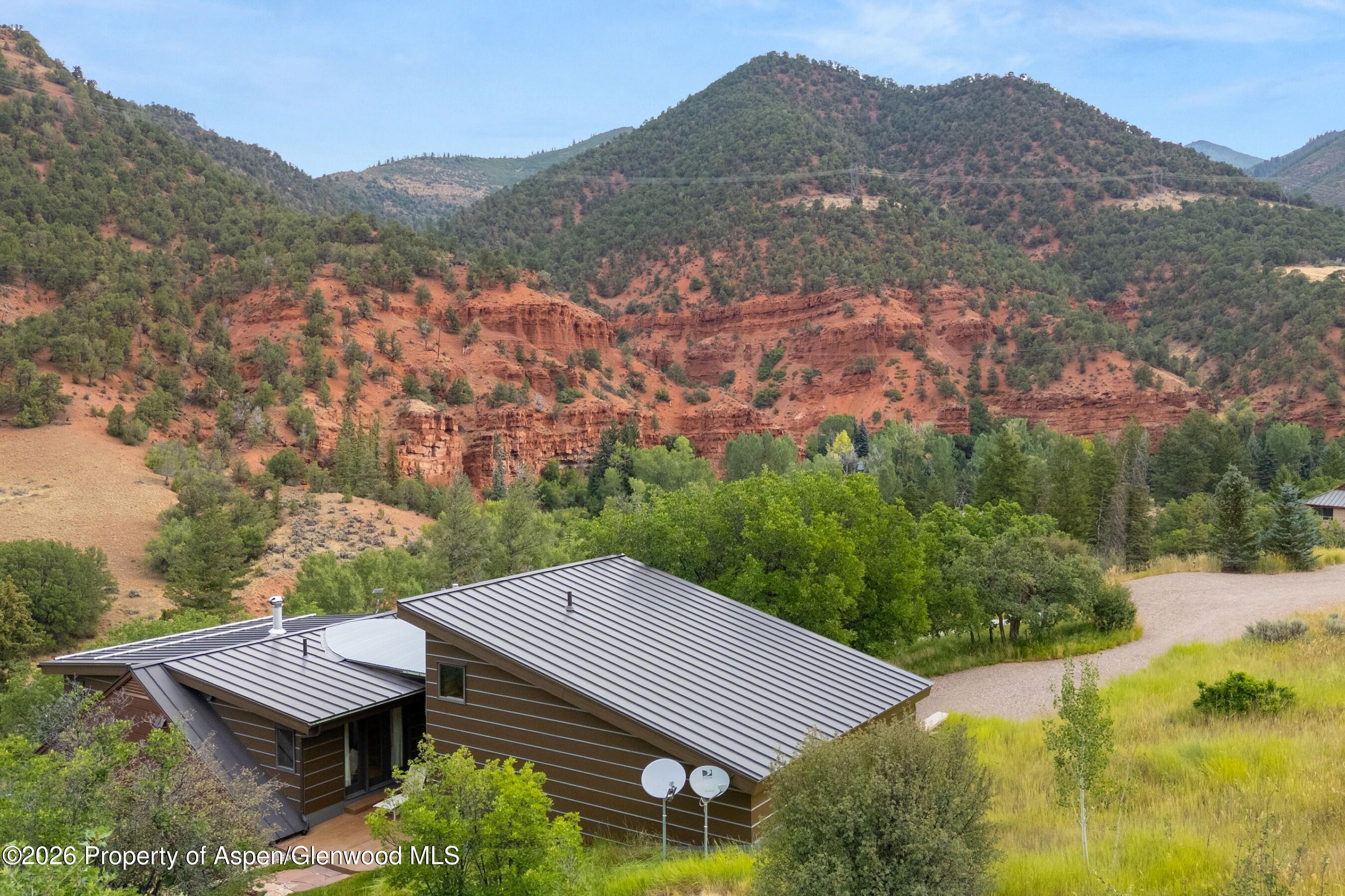 339 Big Hat Road Property Photo 6