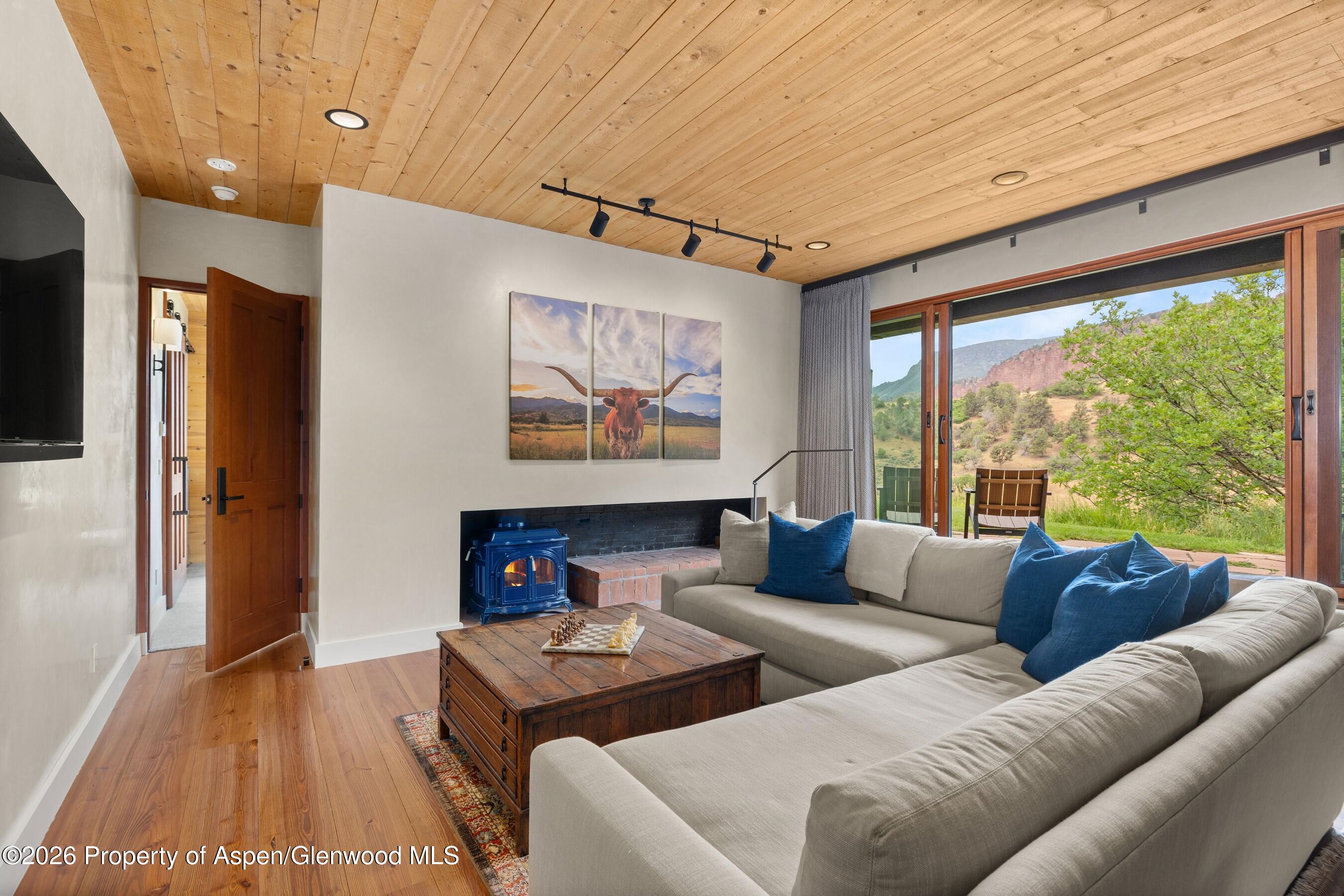 339 Big Hat Road Property Photo 11