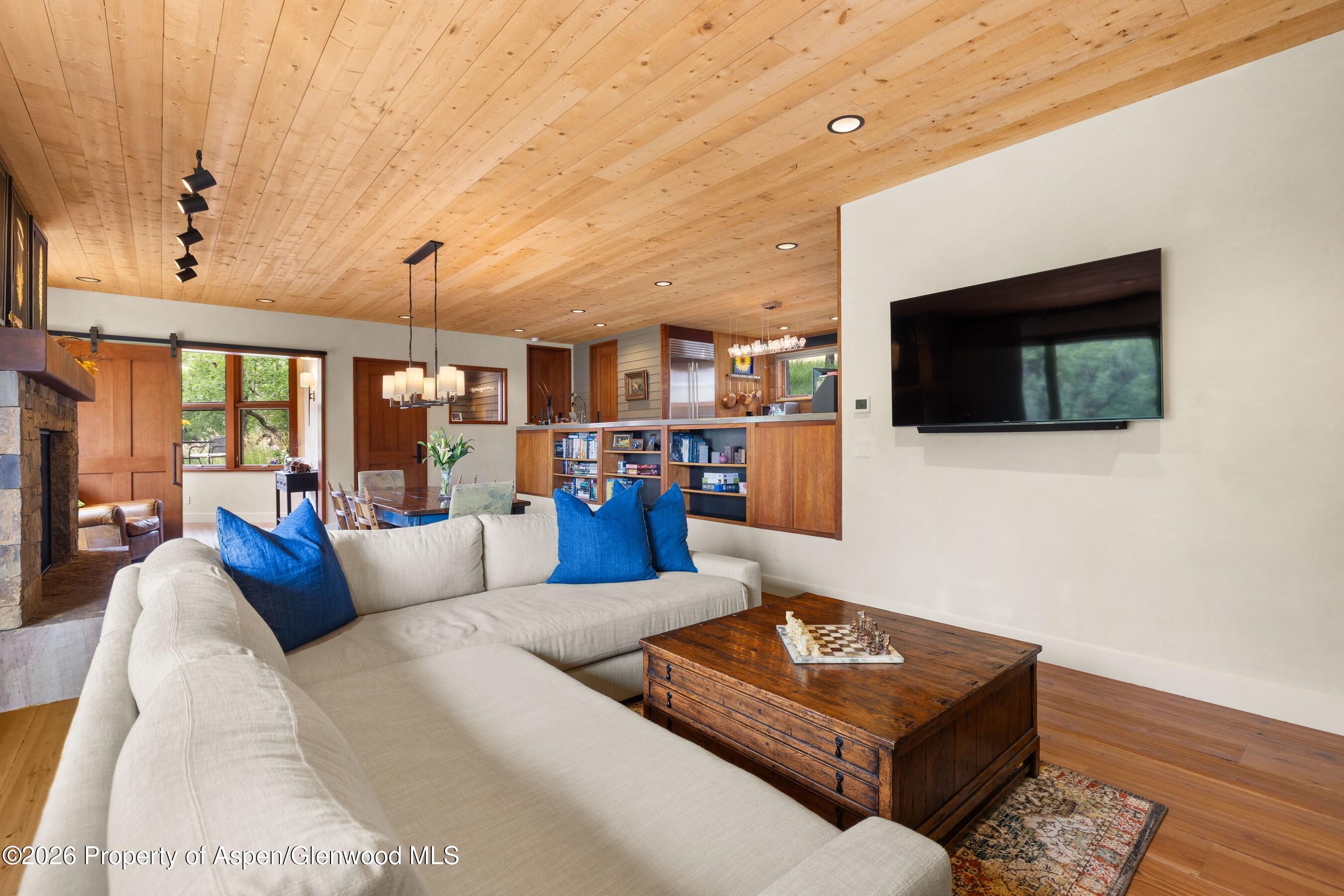 339 Big Hat Road Property Photo 13