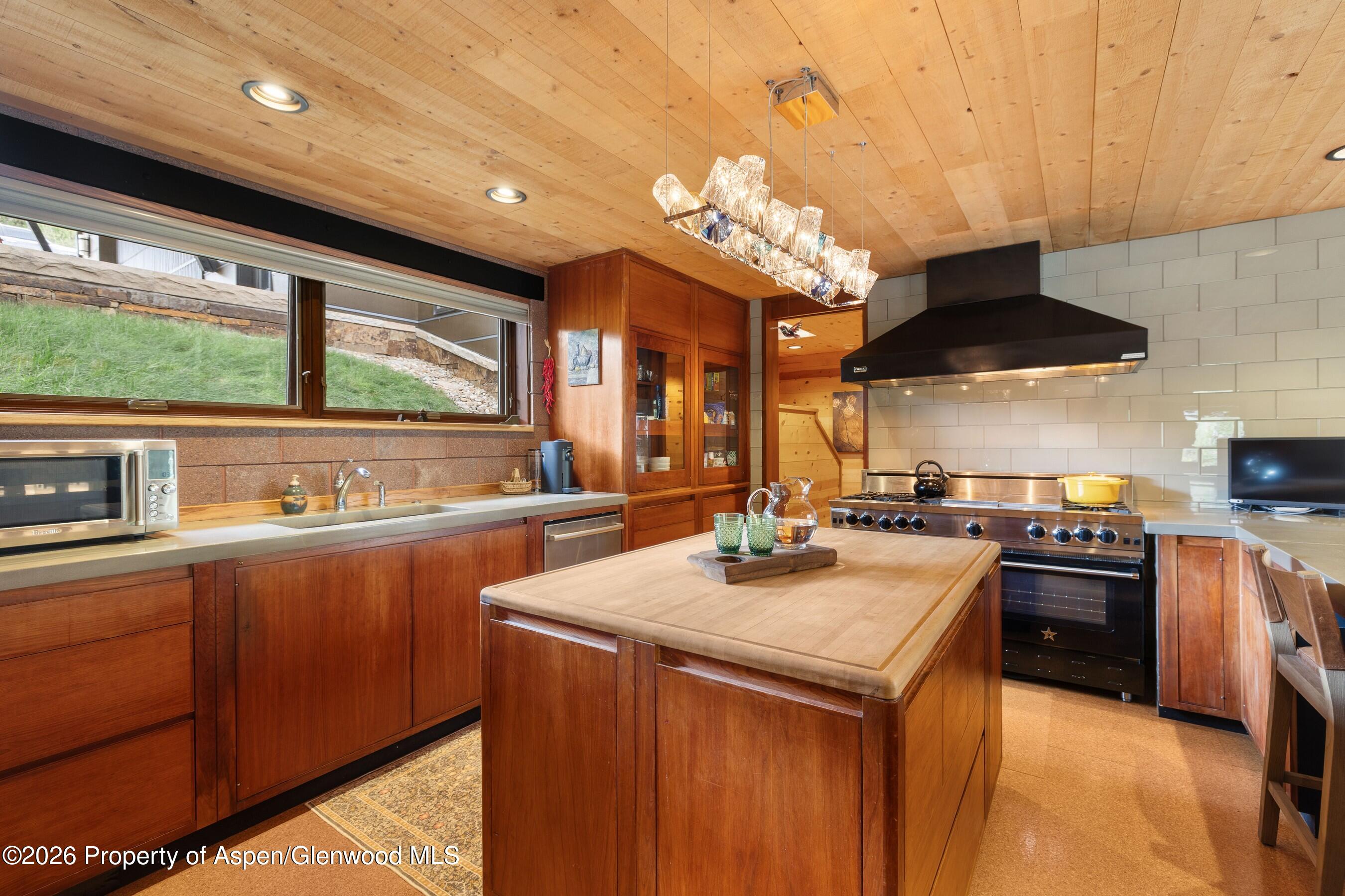 339 Big Hat Road Property Photo 22