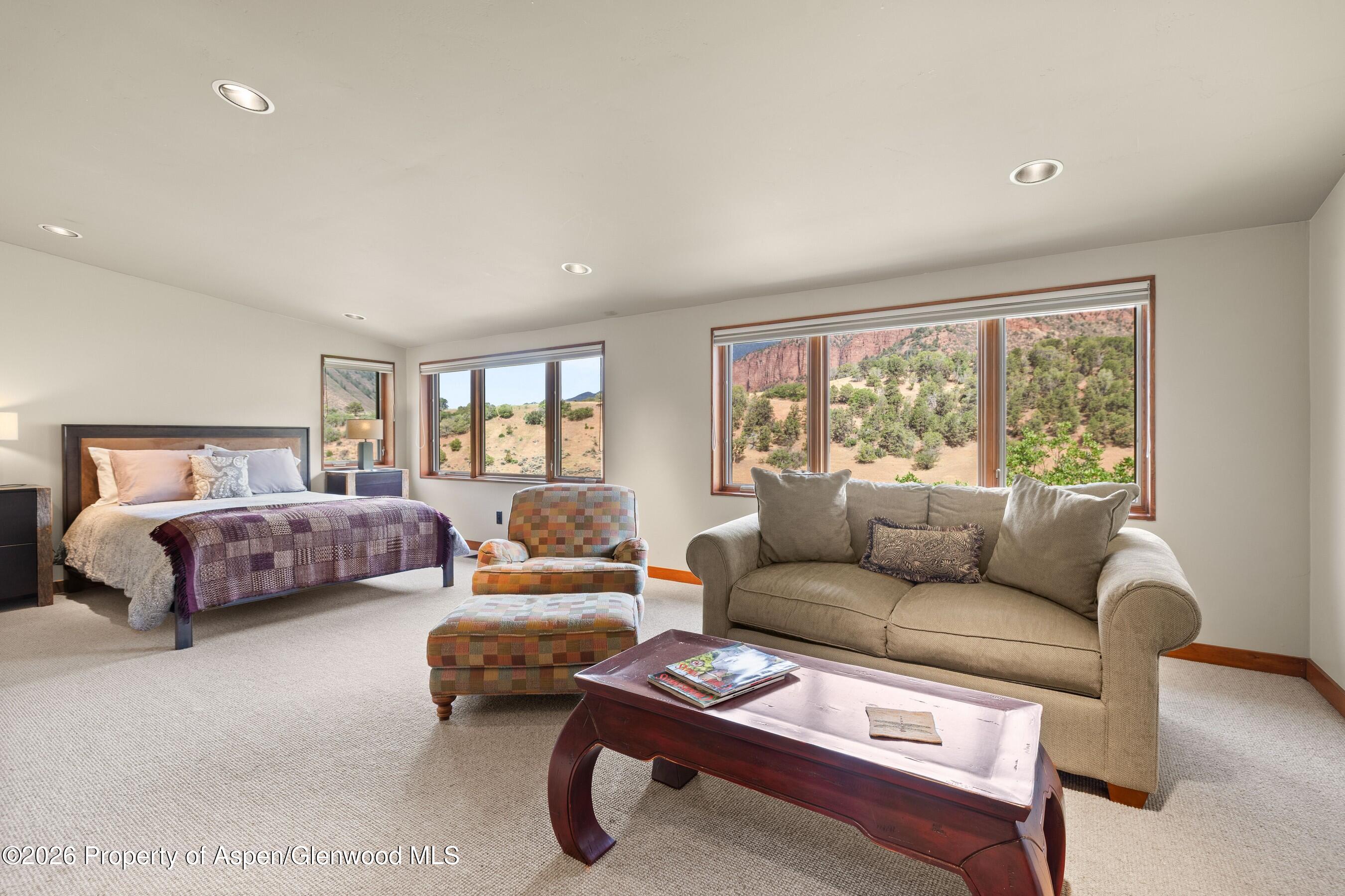 339 Big Hat Road Property Photo 34