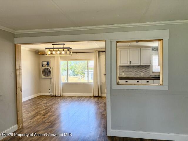 825 E 7th Street 27 Property Photo 6