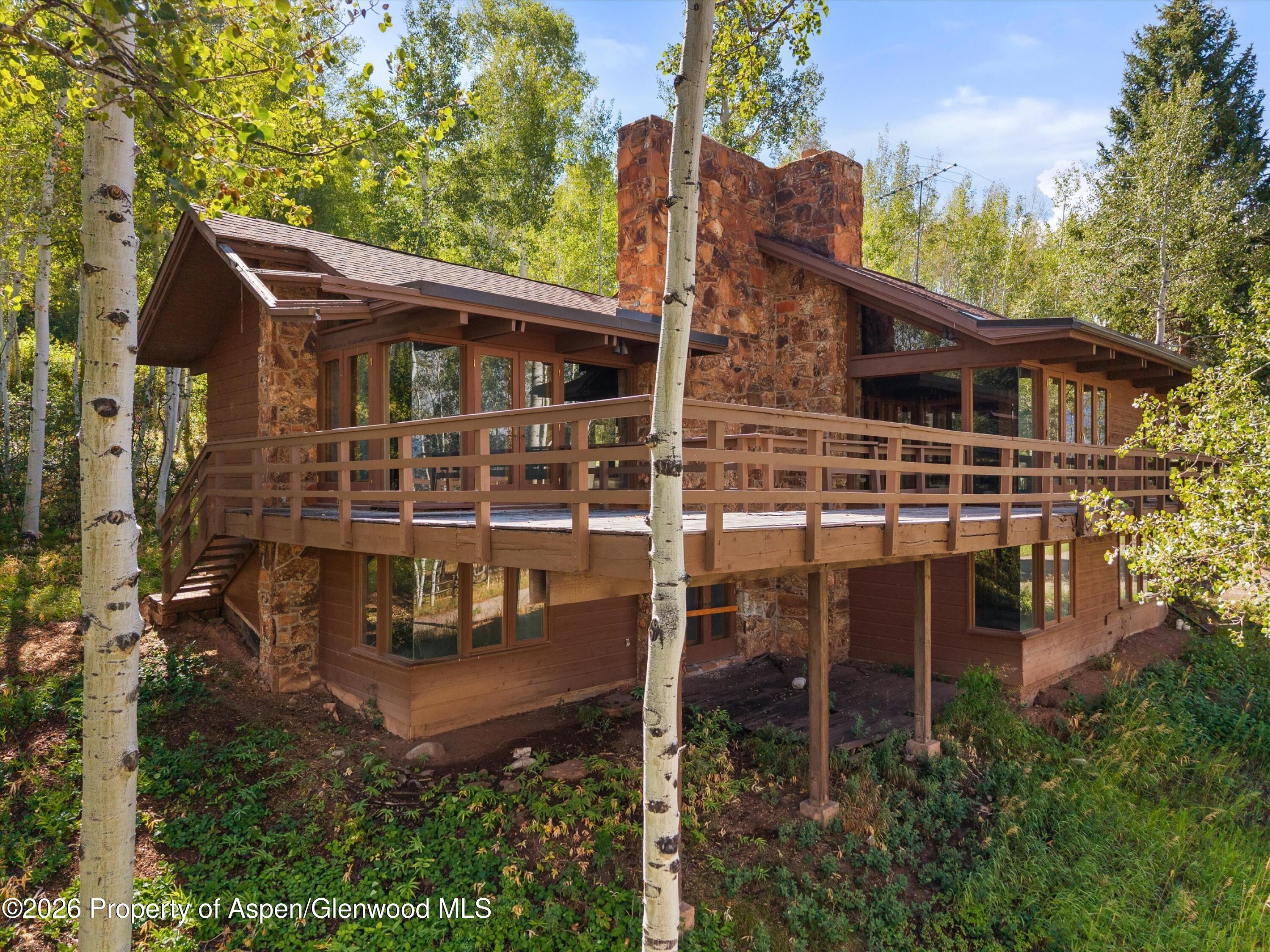137 S Starwood Property Photo 1