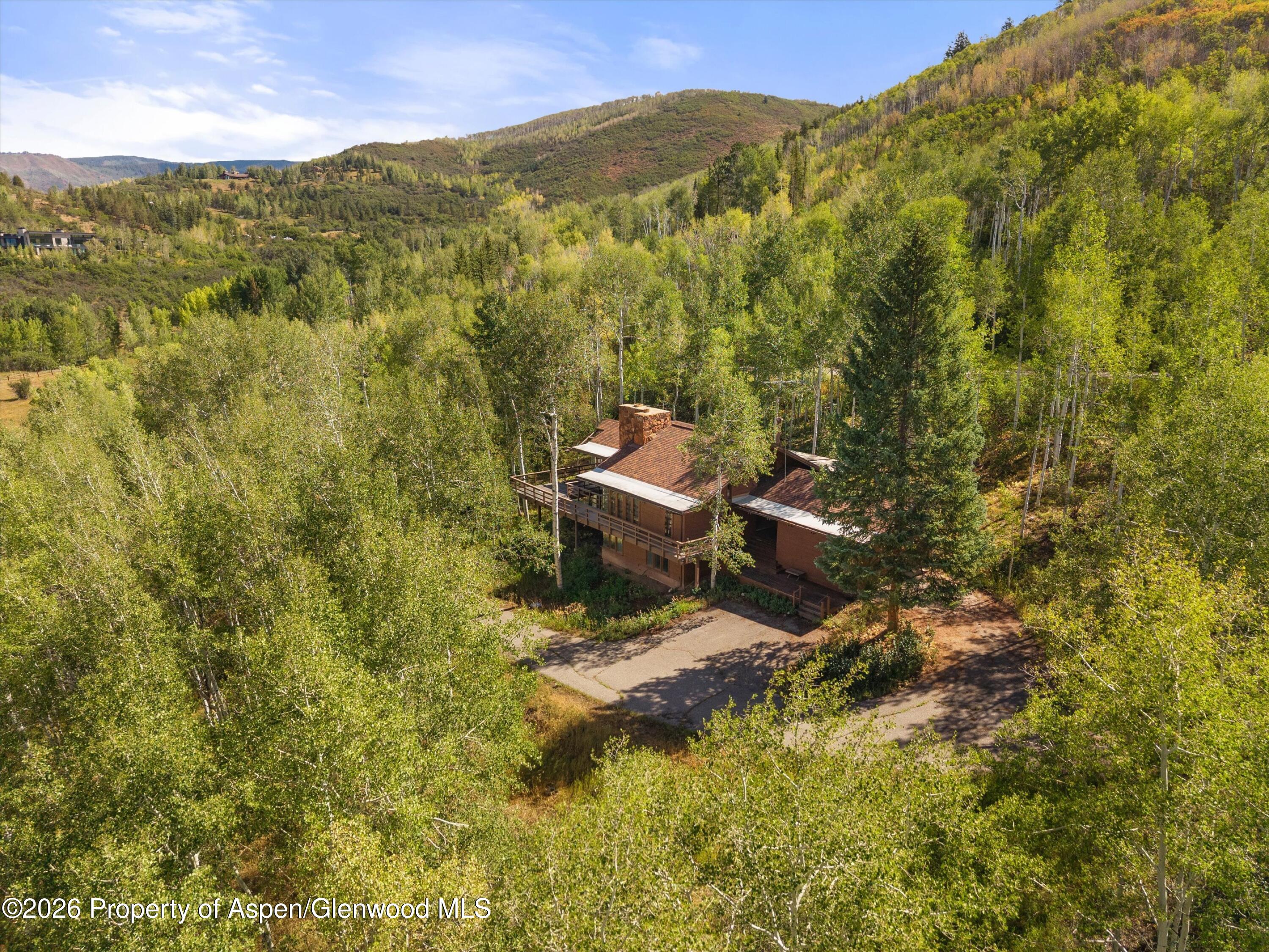 137 S Starwood Property Photo 8