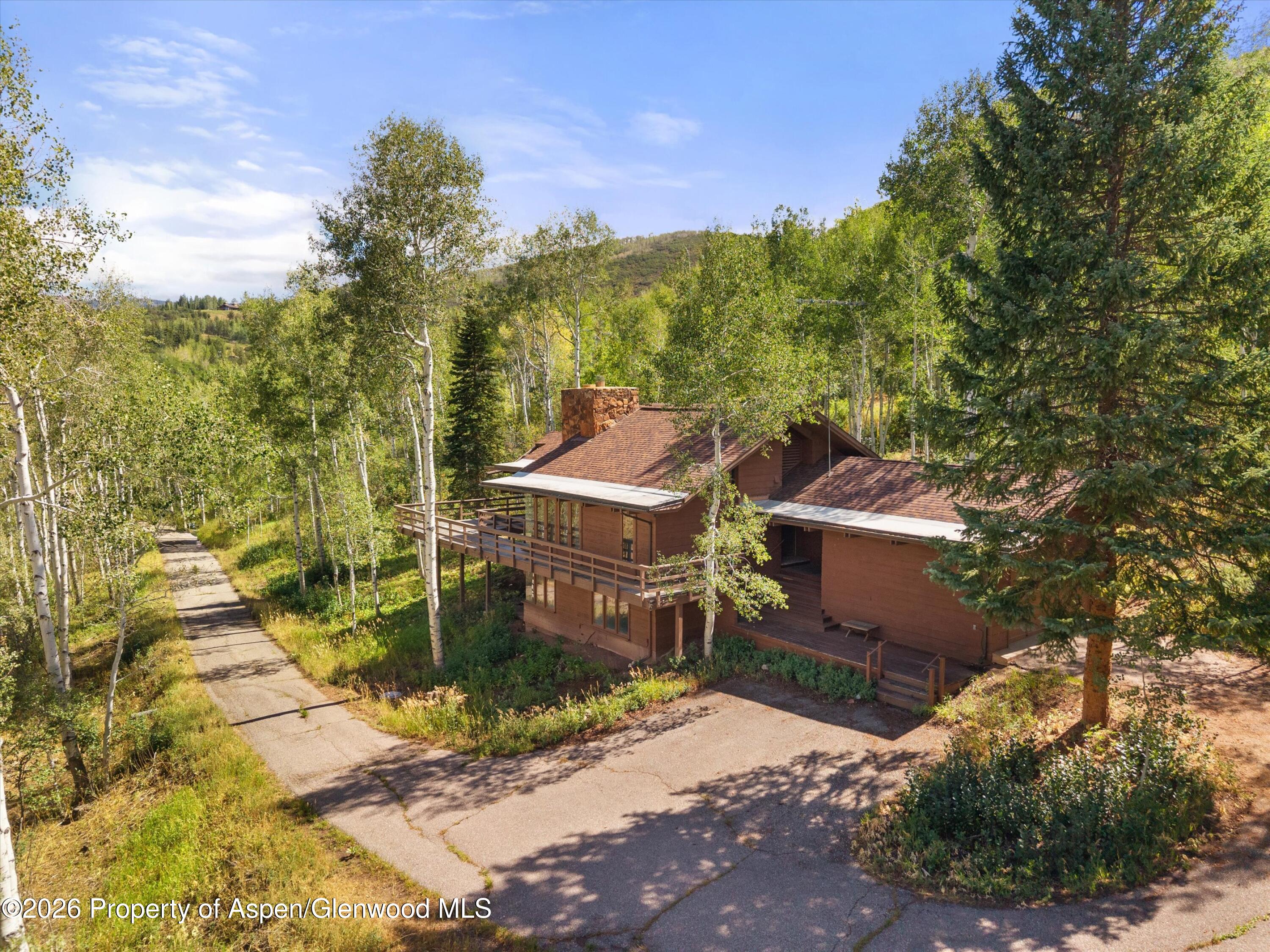 137 S Starwood Property Photo 9
