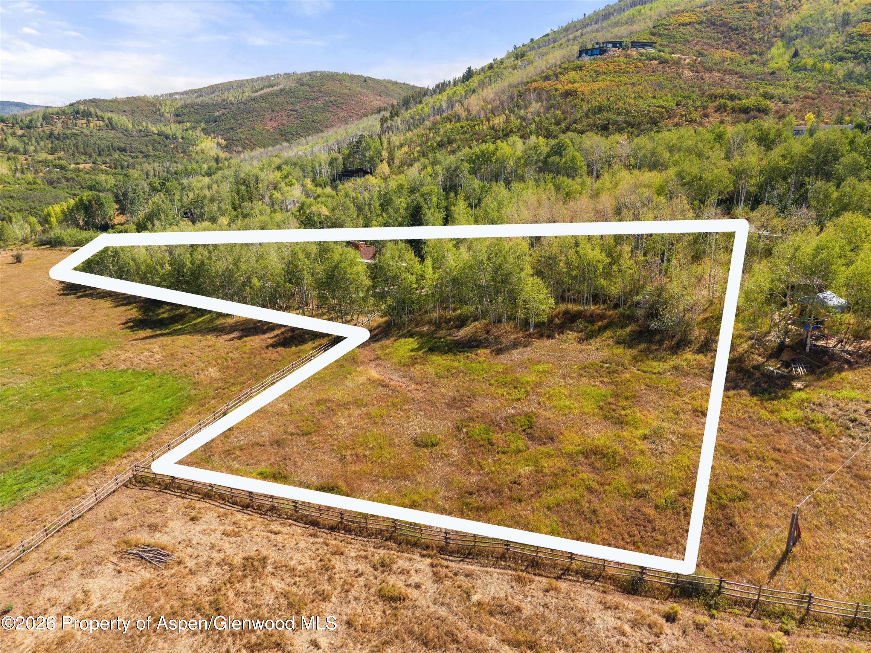 137 S Starwood Property Photo 10