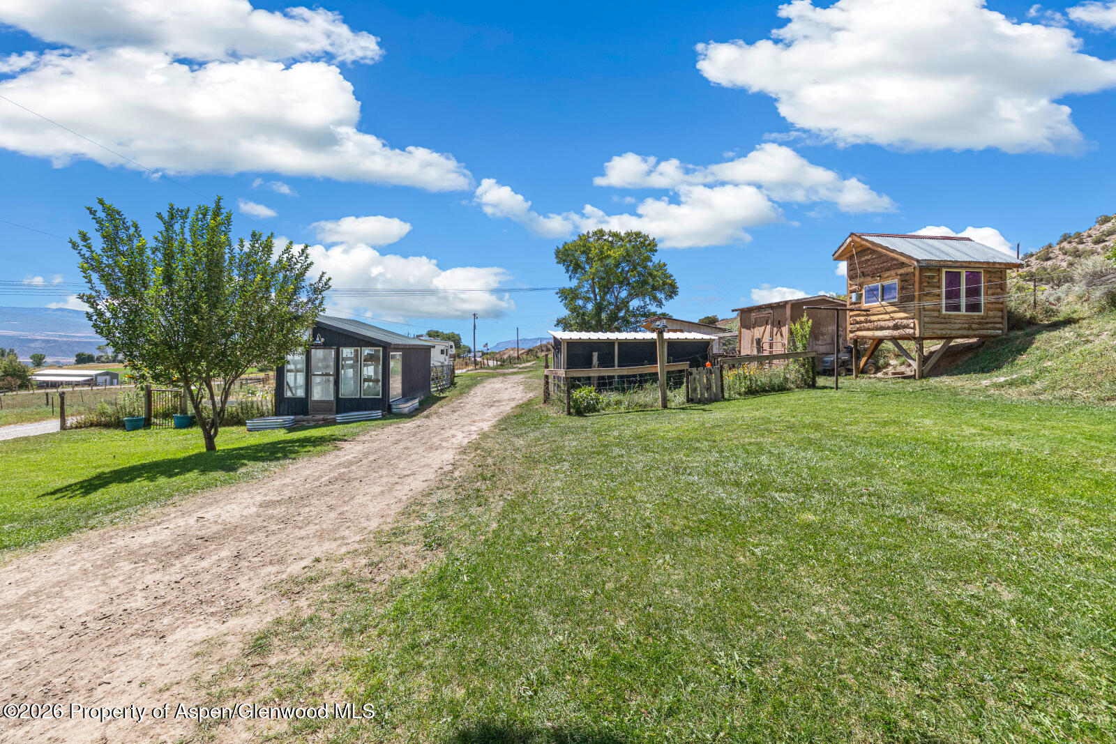535 County Road 260 Property Photo 21