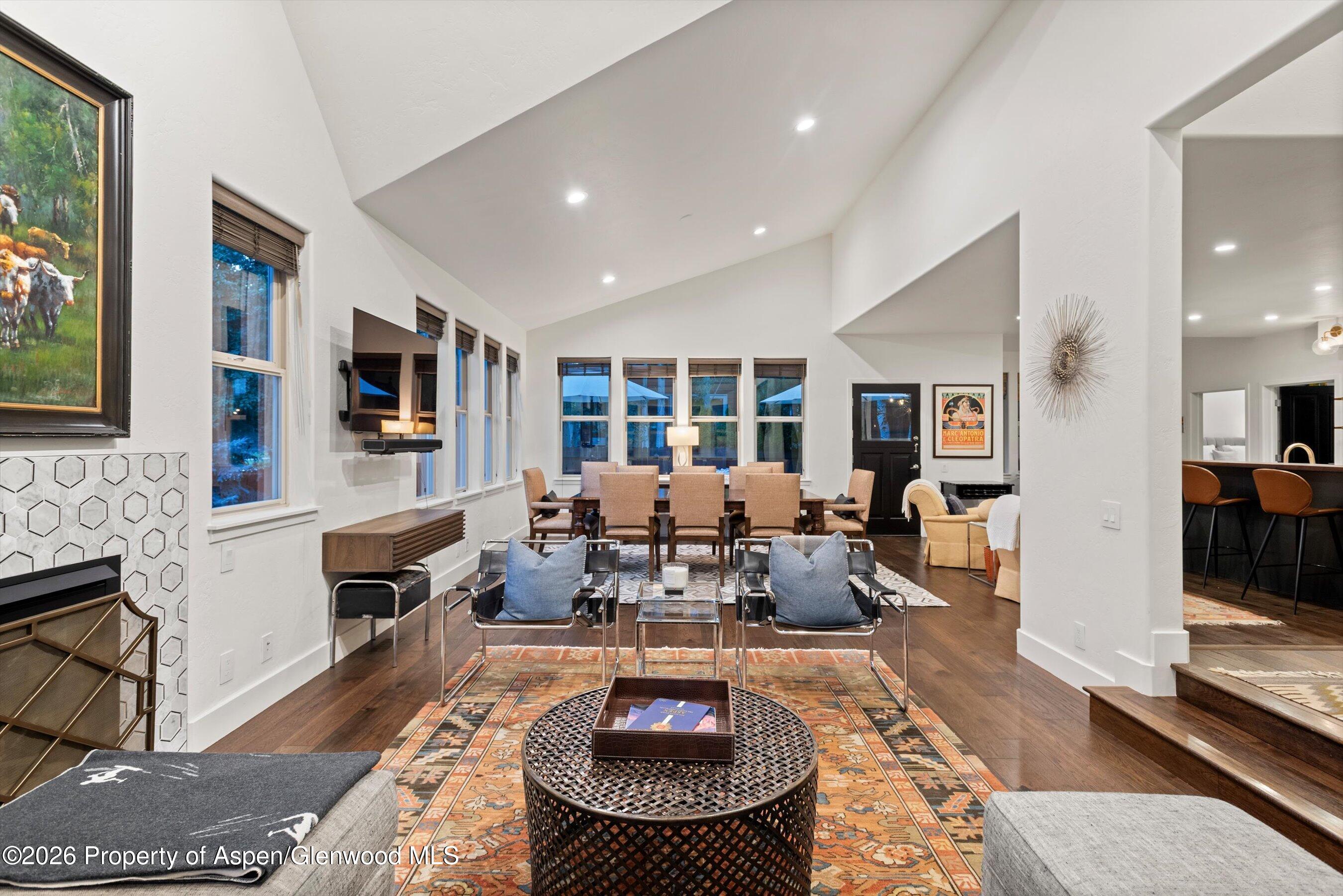 405 Meadow Court Property Photo 14