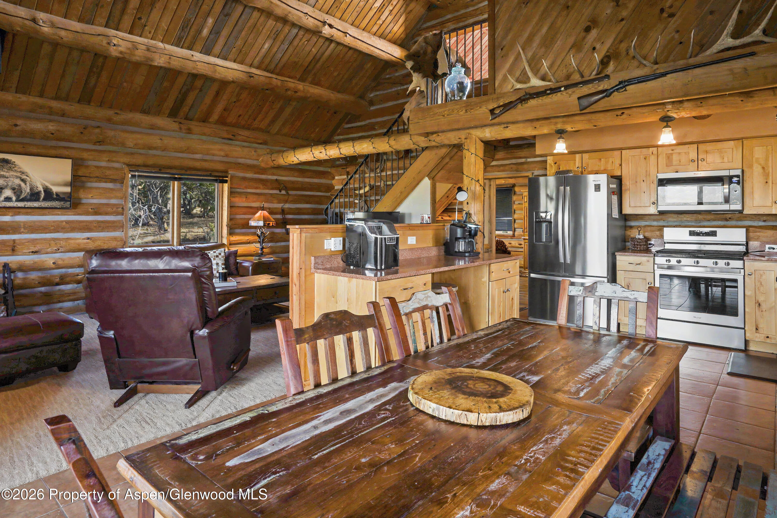 9224 County Road 331 Property Photo 8