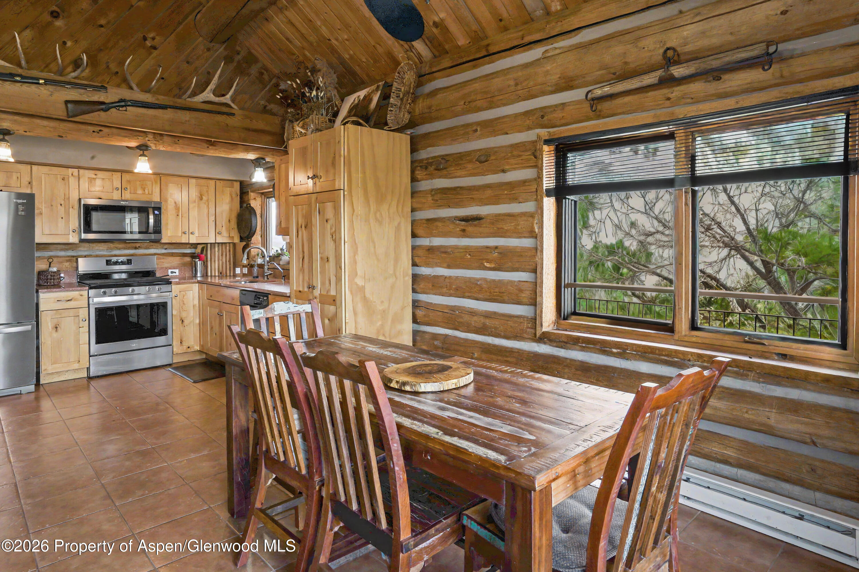 9224 County Road 331 Property Photo 11