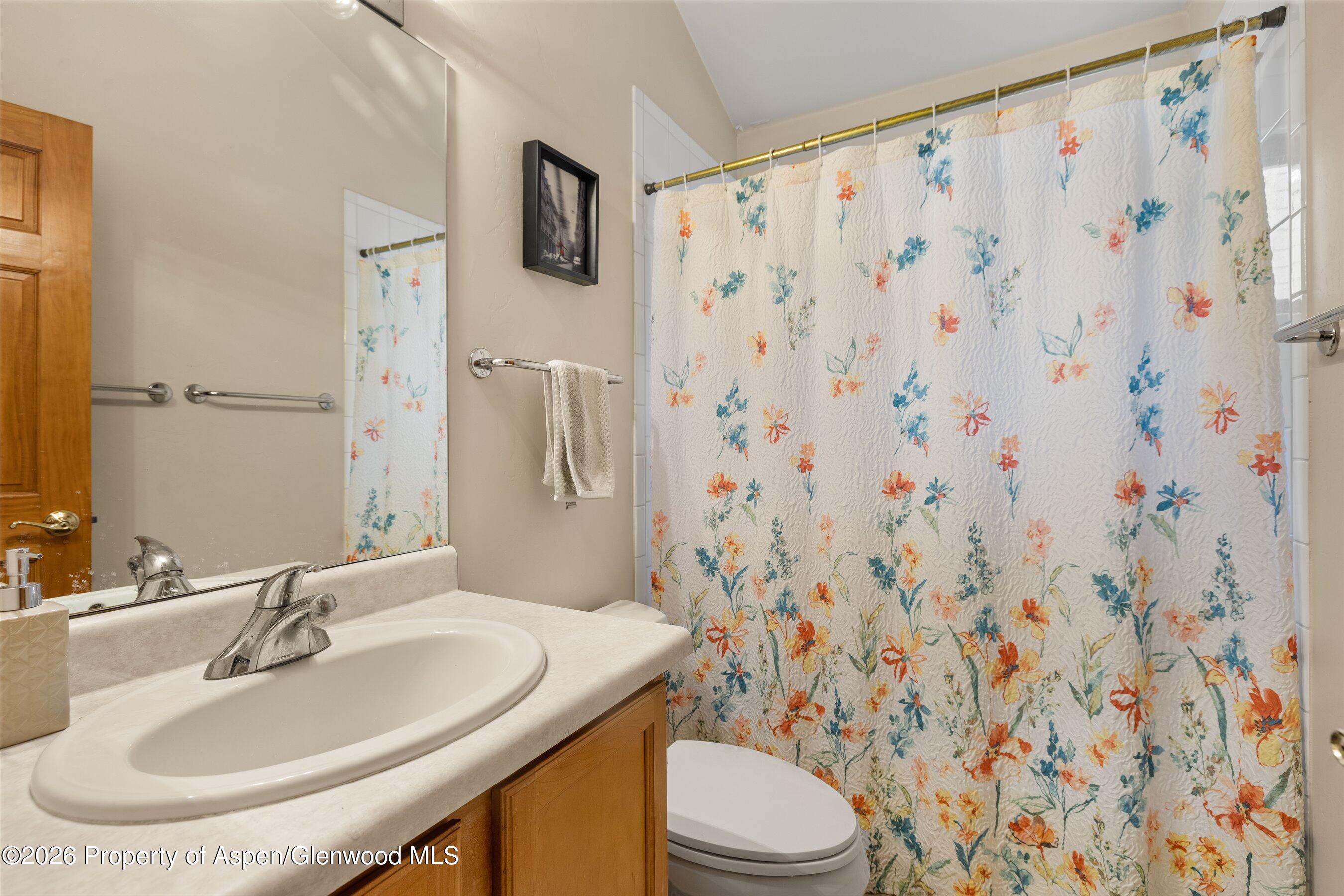 265 Southside Drive Property Photo 9