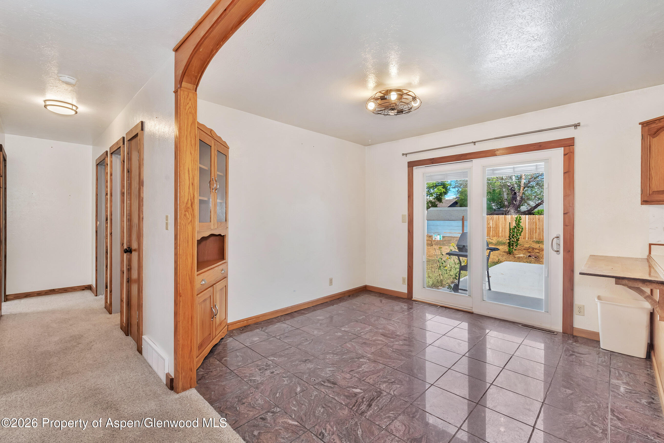 577 Steele Street Property Photo 7