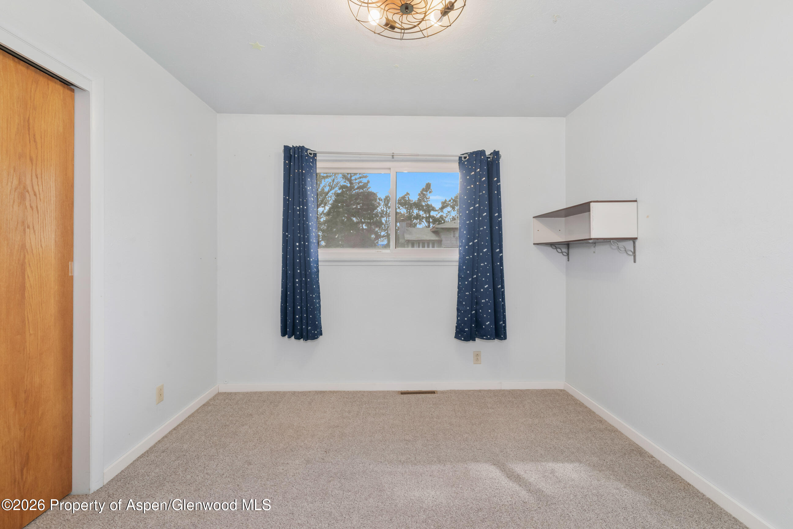 577 Steele Street Property Photo 35